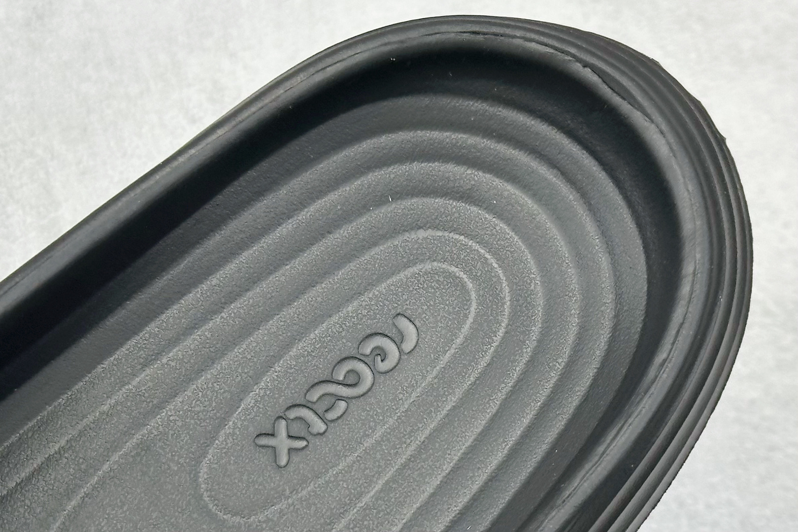 Nike ReactX Rejuven8 Slide 耐克夏日穿搭凉鞋 HV4479-011