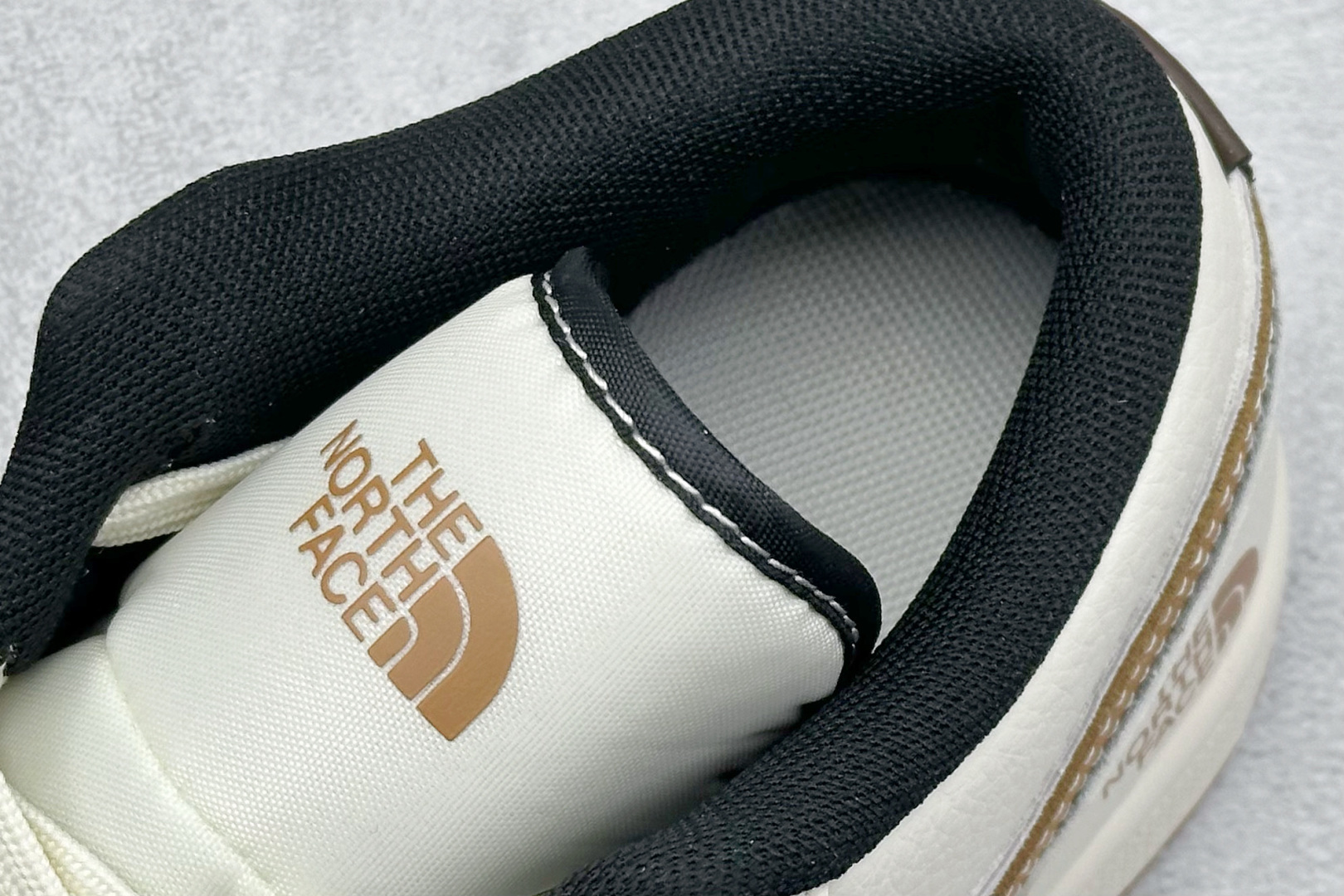 Fragment x Travis Scott x 北面联名 Air Jordan 1 Low 三方联名 XX2424-024