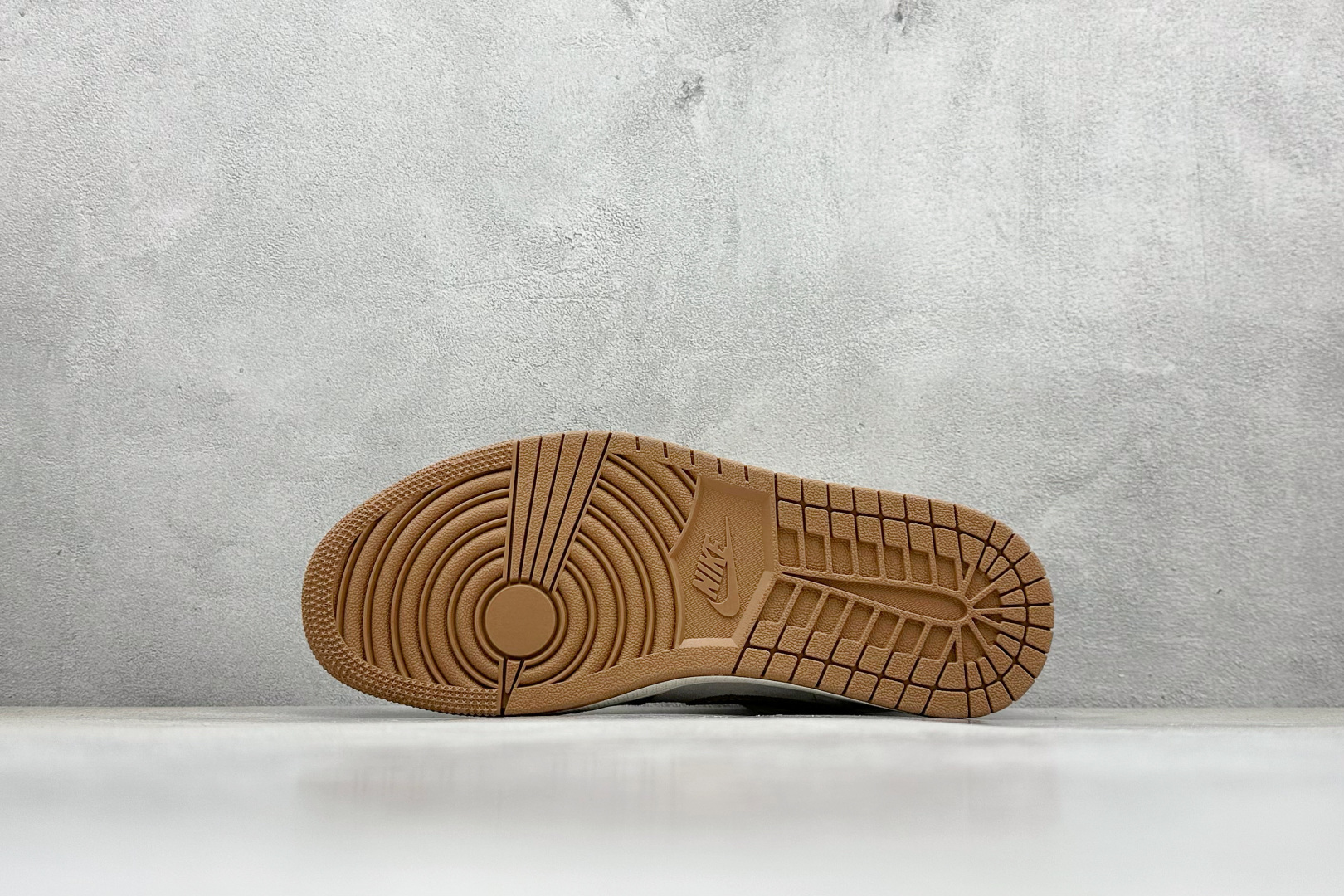 Fragment x Travis Scott x 北面联名 Air Jordan 1 Low 三方联名 XX2424-024