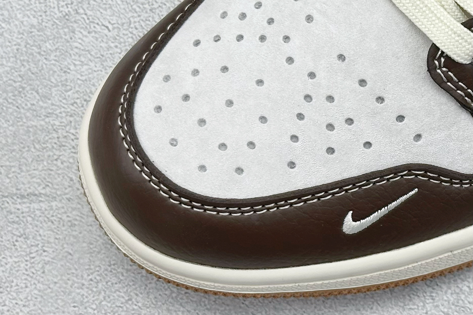 Fragment x Travis Scott x 北面联名 Air Jordan 1 Low 三方联名 XX2424-024