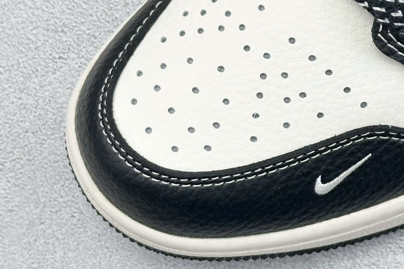 Fragment x Travis Scott x 北面联名 Air Jordan 1 Low 三方联名 XX2418-018