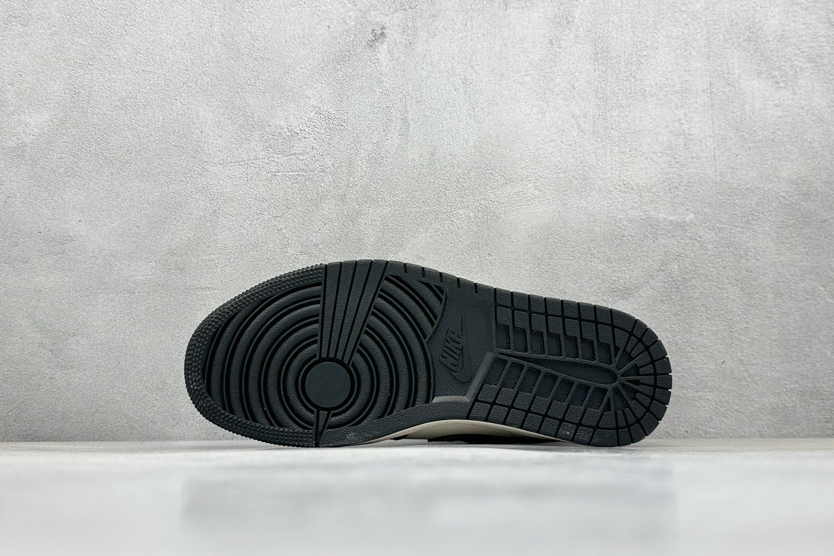 Fragment x Travis Scott x 北面联名 Air Jordan 1 Low 三方联名 XX2418-018