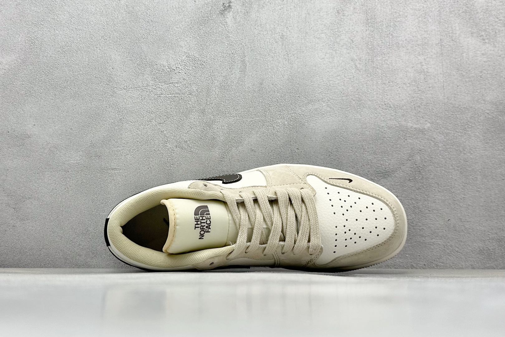 Fragment x Travis Scott x 北面联名 Air Jordan 1 Low 三方联名 XX2417-017