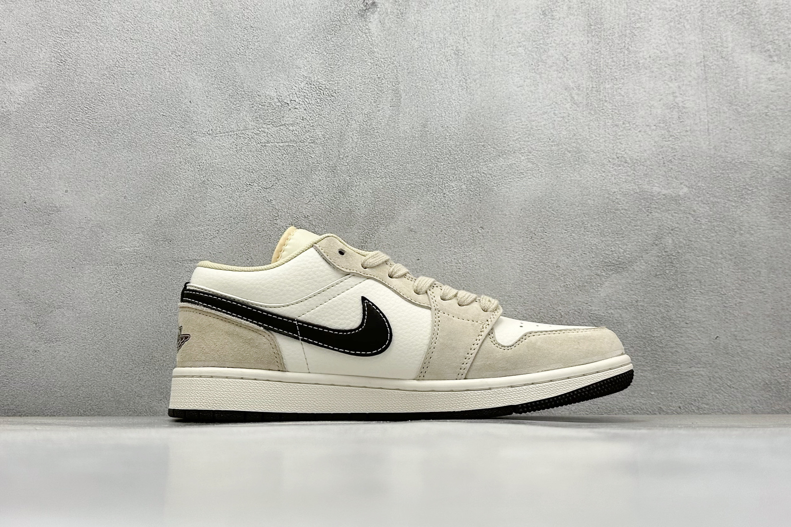 Fragment x Travis Scott x 北面联名 Air Jordan 1 Low 三方联名 XX2417-017