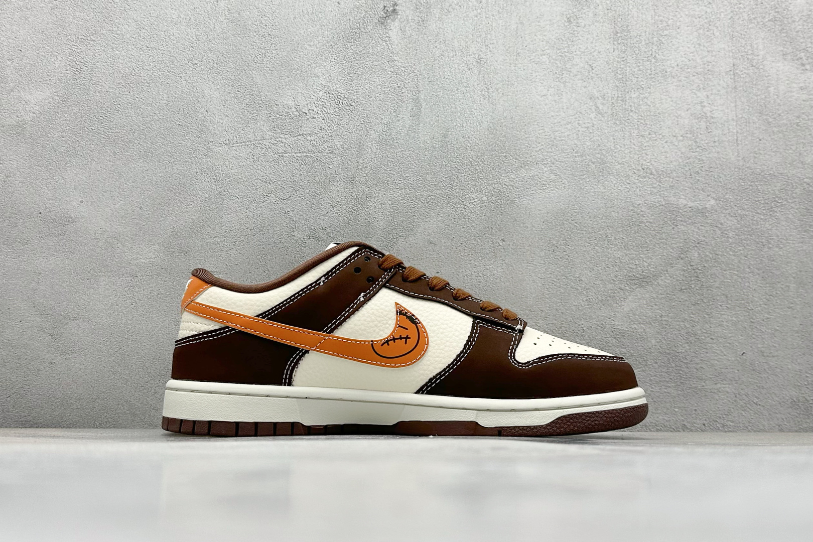 XC版Nike SB Dunk Low 深棕鬼脸 周年高端定制 低帮休闲板鞋 KK1333-034