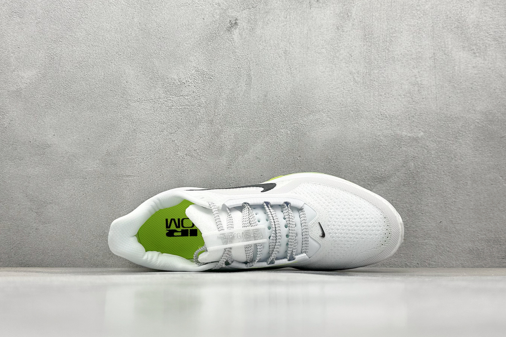 YH版Nike Air Zoom Pegasus Premium 耐克网面全掌气垫缓震跑鞋 HQ2592-100