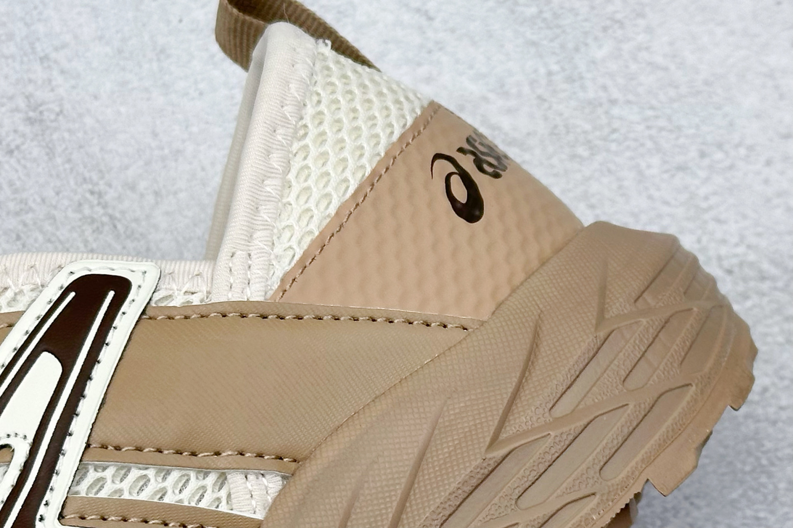 170 Asics GEL-Sonoma TR 亚瑟士运动透气专业跑鞋 1203A719-200