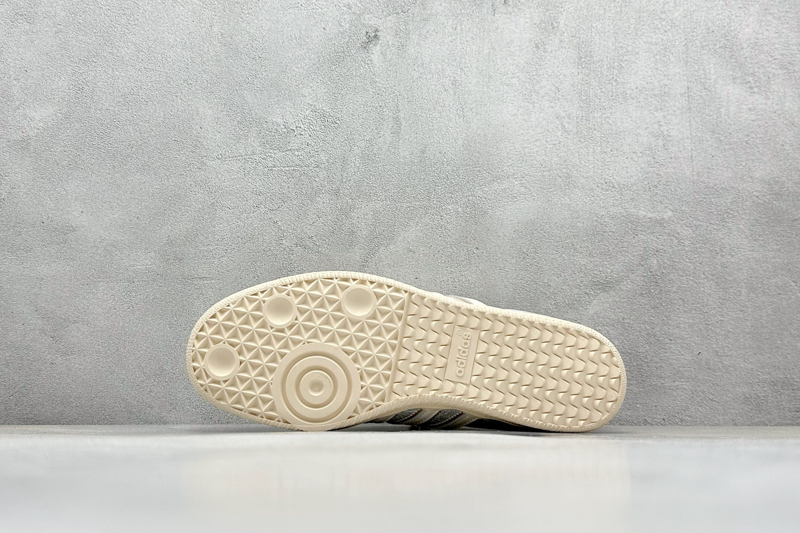 RS版AD Original Samba 复古经典轻便板鞋 JQ2616