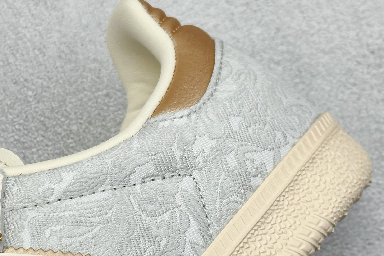 RS版AD Original Samba 复古经典轻便板鞋 JQ2616