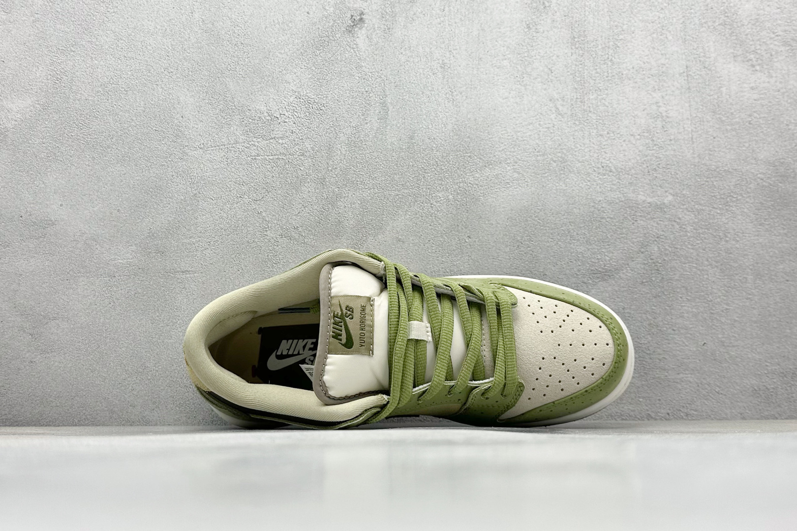 A NIKE SB Dunk Low x Yuto Horigome 牛油果绿 HF8022-300