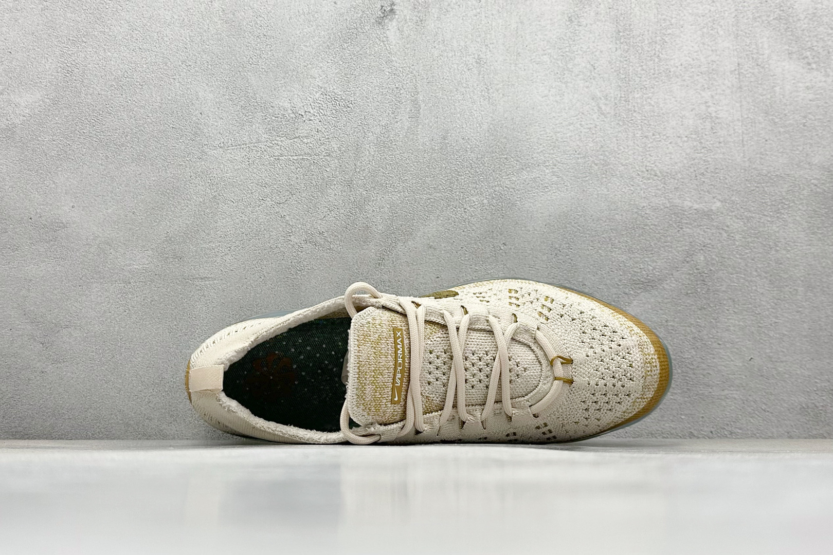 Nike Air Vapormax2023 全掌长气垫 缓震跑步鞋 DV1678-100-莆田鞋,莆田鞋货源,高仿鞋,高仿鞋货源,安福档口,莆田高仿鞋,莆田鞋批发,高仿鞋批发,莆田高仿运动鞋,高仿运动鞋,莆田运动鞋 Nike Air Vapormax2023 全掌长气垫 缓震跑步鞋 DV1678-100