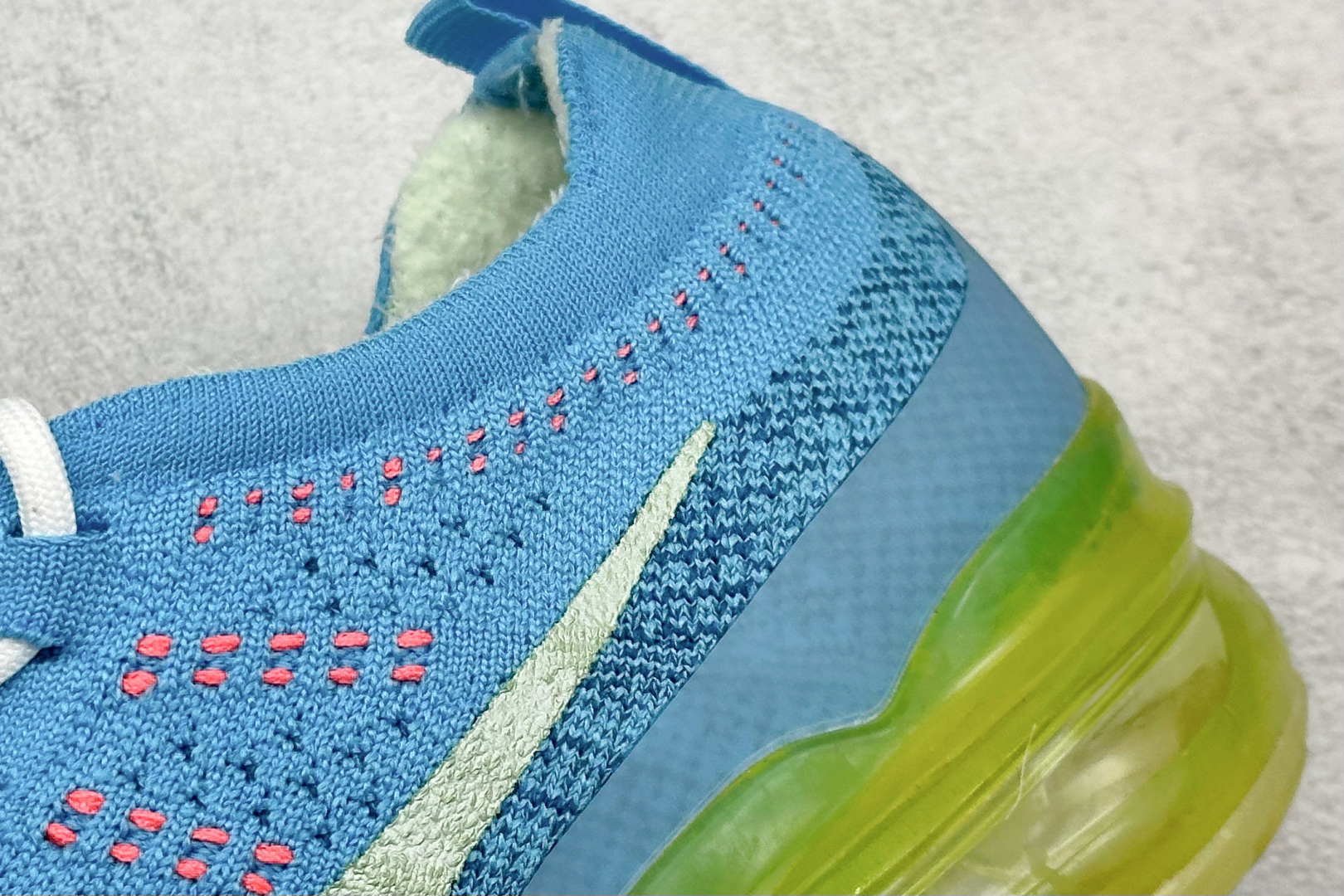 Nike Air Vapormax2023 全掌长气垫 缓震跑步鞋 DV1678-400