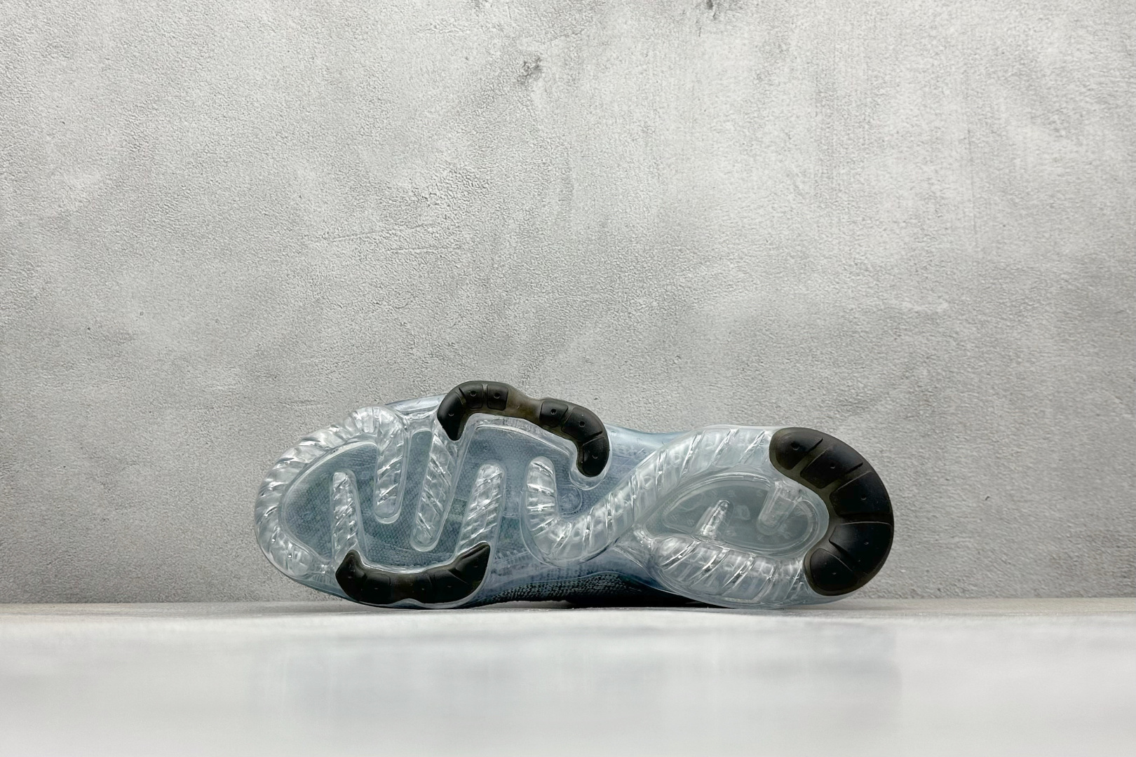 Nike Air Vapormax2023 全掌长气垫 缓震跑步鞋 DV1678-004