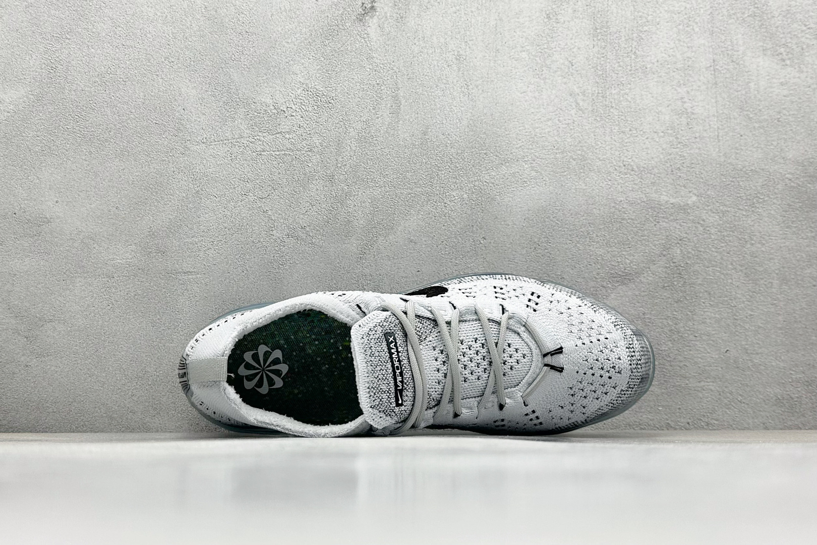 Nike Air Vapormax2023 全掌长气垫 缓震跑步鞋 DV1678-004