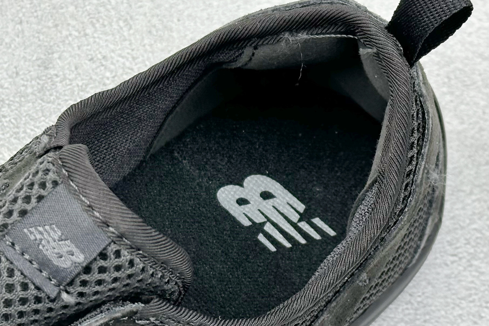 ISSEY MIYAKE/ x New Balance NB MT10O 舒适时尚 减震耐磨 低帮 生活休闲鞋 MT10OAC