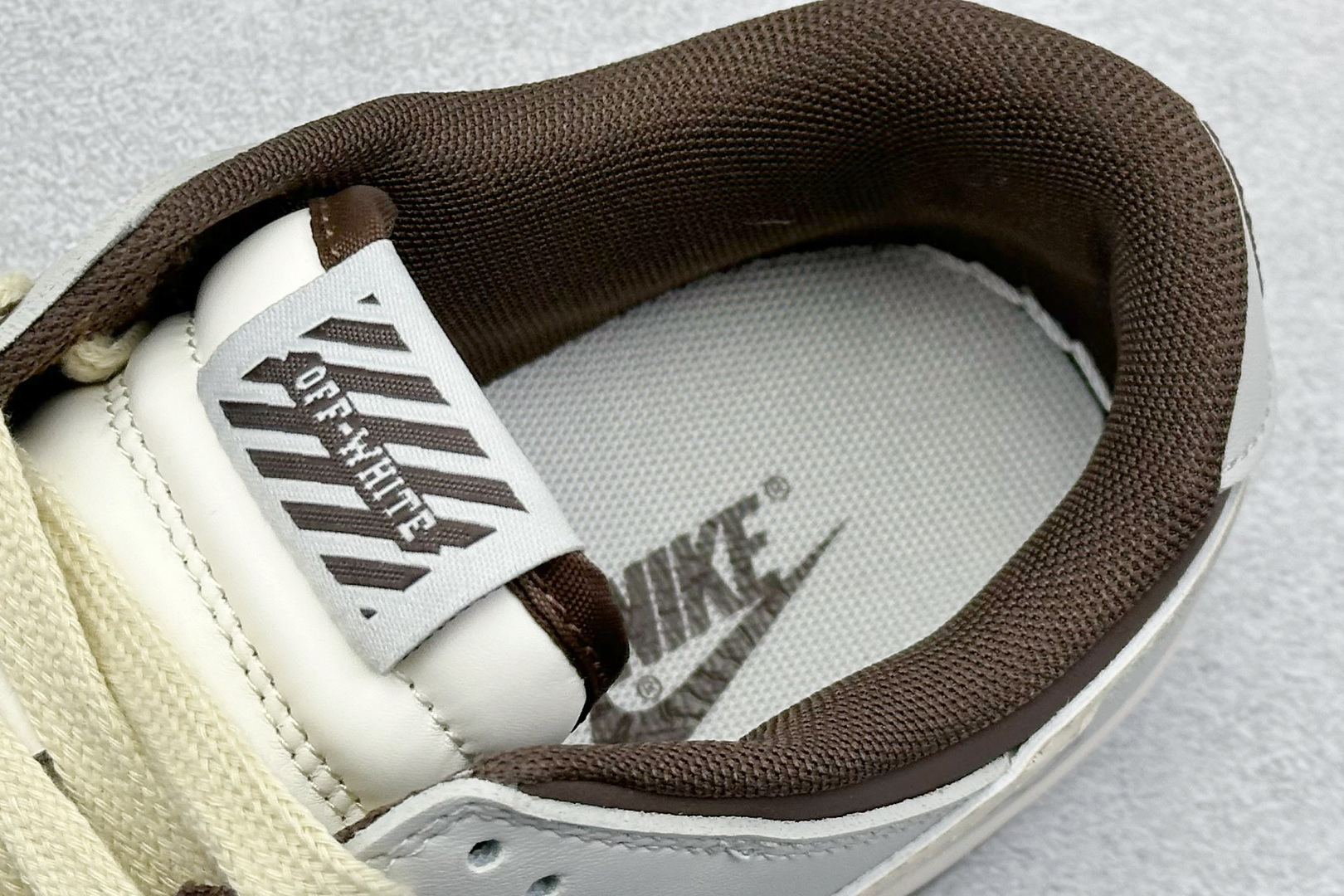 NIKE SB Dunk Low x OFF-WHITE 米灰棕 XX9910-010