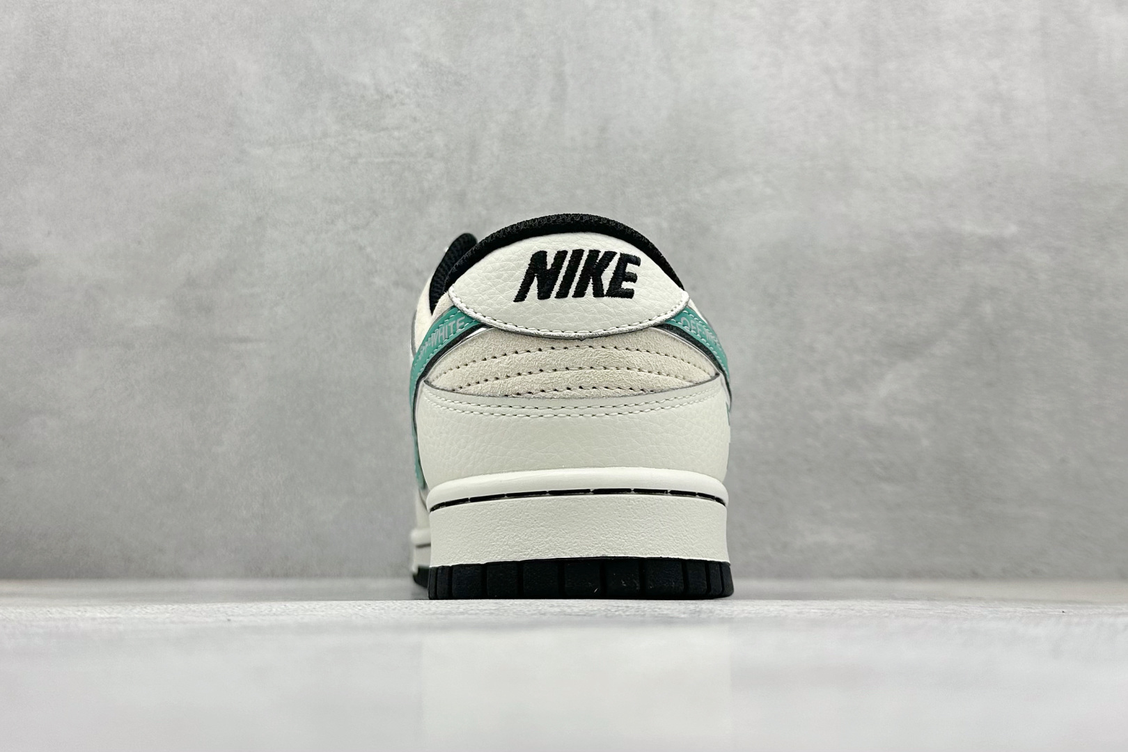 XC版Nk SB Dunk Low OFF联名 蒂芙尼绿勾 周年高端定制 低帮休闲板鞋 DJ2024-108