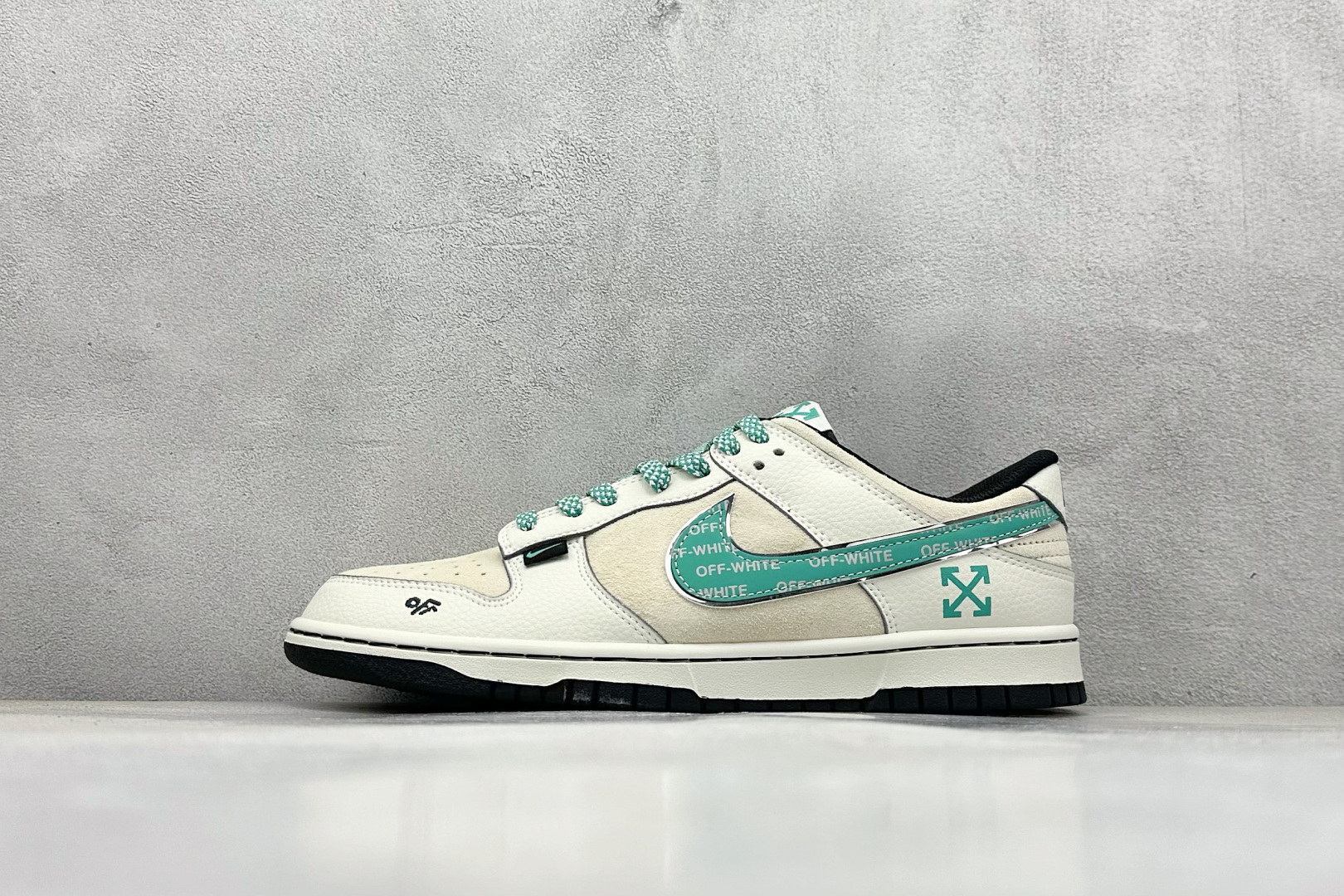 NO:351950,Local terminal store XC version Nk SB Dunk Low OFF joint brand Tiffany green hook Anniversary high-end customization Low top casual board shoes #customized shoe box Large factory pure original quality shipment Ultra high cleanliness The leather is clean and has no burrs Perfect details Product number DJ-108 Size 36 36.5 37.5 38 38.5 39 40 40.5 41 42 42.5 43 44 44.5 45 Code 34, off white, tiffany19860909本地 终端放店 XC版Nk SB Dunk Low OFF联名 蒂芙尼绿勾 周年高端定制 低帮休闲板鞋 #定制鞋盒 大厂纯原品质出货 超高清洁度 皮料切割干净无任何毛边 细节完美 货号DJ-108 尺码36 36.5 37.5 38 38.5 39 40 40.5 41 42 42.5 43 44 44.5 45 编码34,,off white,tiffany,Men's shoes