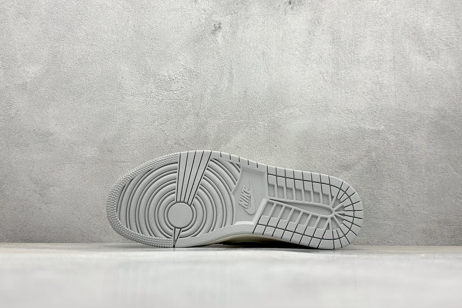 XC版Travis Scott x Fragment Design x Air Jordan 1 Low SP AJ1 乔1 LV联名 灰绿勾 低帮文化休闲板鞋 ZH2598-166