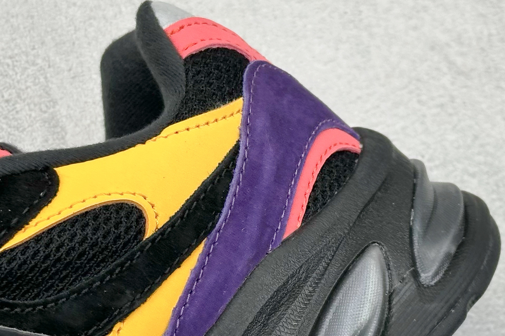 NB New Balance 2010系列 新百伦经典复古休闲运动板鞋 U2010KTF NB New Balance 2010系列 新百伦经典复古休闲运动板鞋 U2010KTF