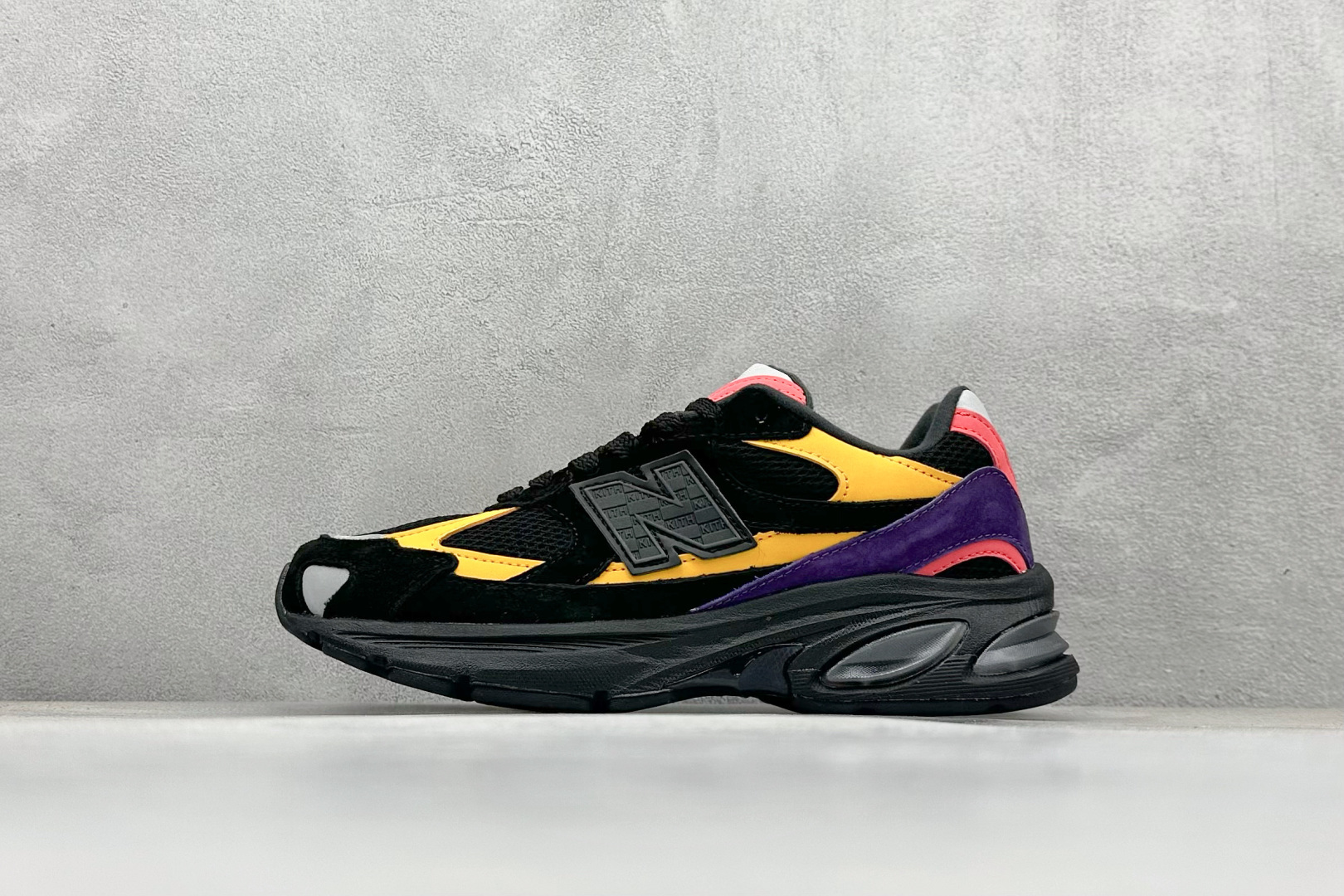 NB New Balance 2010系列 新百伦经典复古休闲运动板鞋 U2010KTF NB New Balance 2010系列 新百伦经典复古休闲运动板鞋 U2010KTF