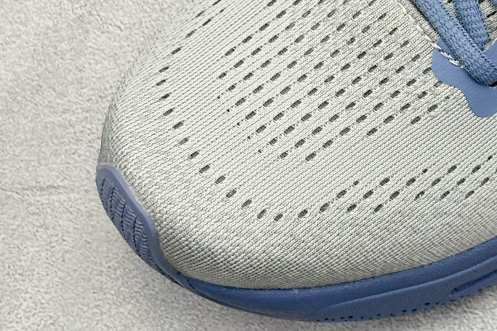 Z版 Brooks 布鲁克斯 Hyperion Max 2 超弹轻盈跑步鞋 110431 1D 119