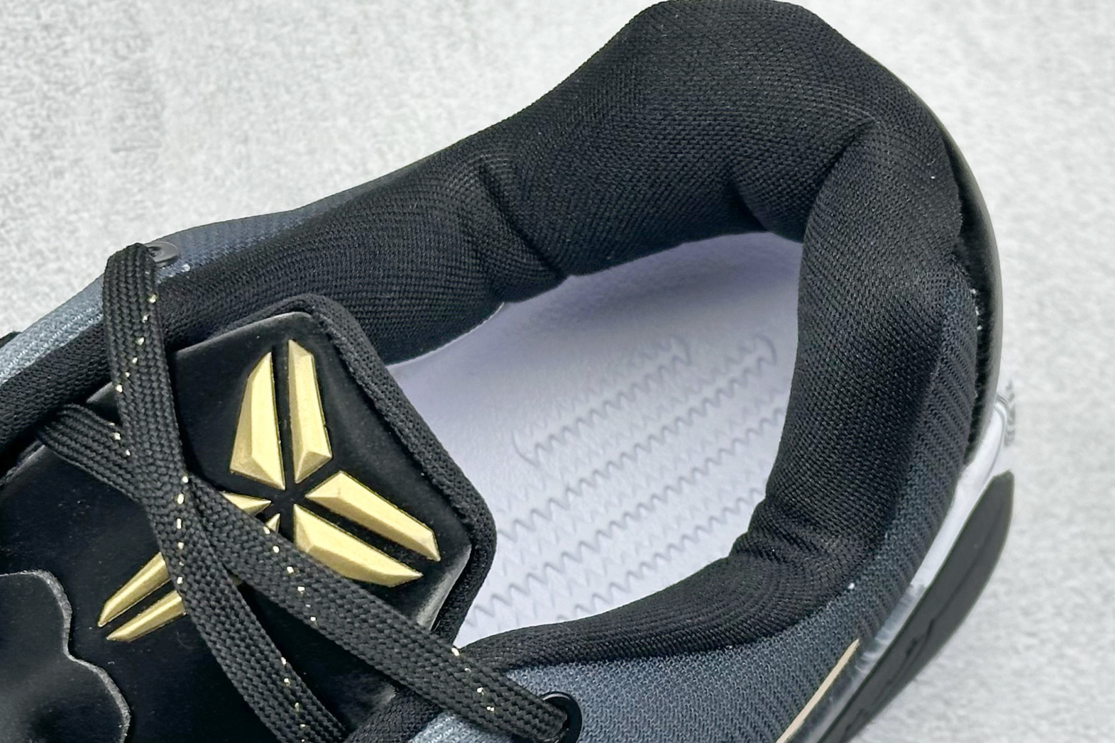 GJR版 NK Kobe 9 Elite Protro 科比九代精英款低帮实战篮球鞋 FZ7333-002 GJR版 NK Kobe 9 Elite Protro 科比九代精英款低帮实战篮球鞋 FZ7333-002