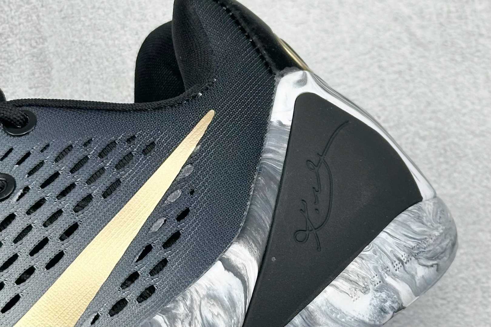 GJR版 NK Kobe 9 Elite Protro 科比九代精英款低帮实战篮球鞋 FZ7333-002 GJR版 NK Kobe 9 Elite Protro 科比九代精英款低帮实战篮球鞋 FZ7333-002