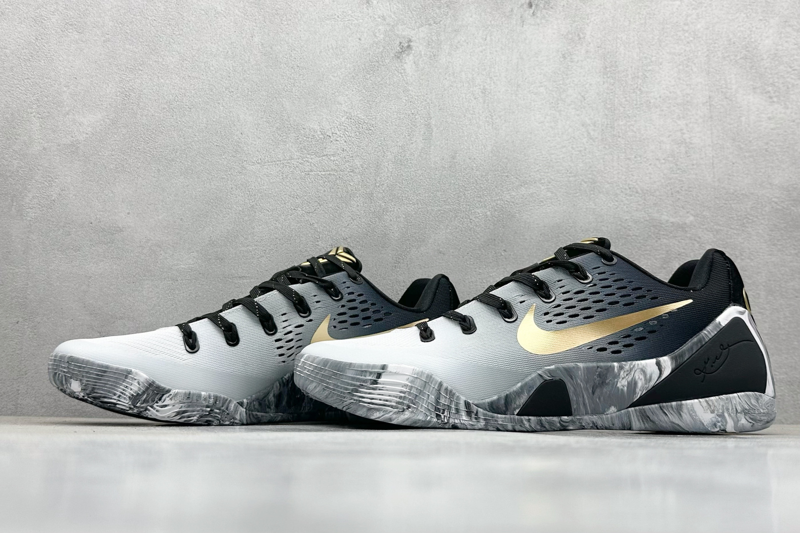 GJR版 NK Kobe 9 Elite Protro 科比九代精英款低帮实战篮球鞋 FZ7333-002 GJR版 NK Kobe 9 Elite Protro 科比九代精英款低帮实战篮球鞋 FZ7333-002