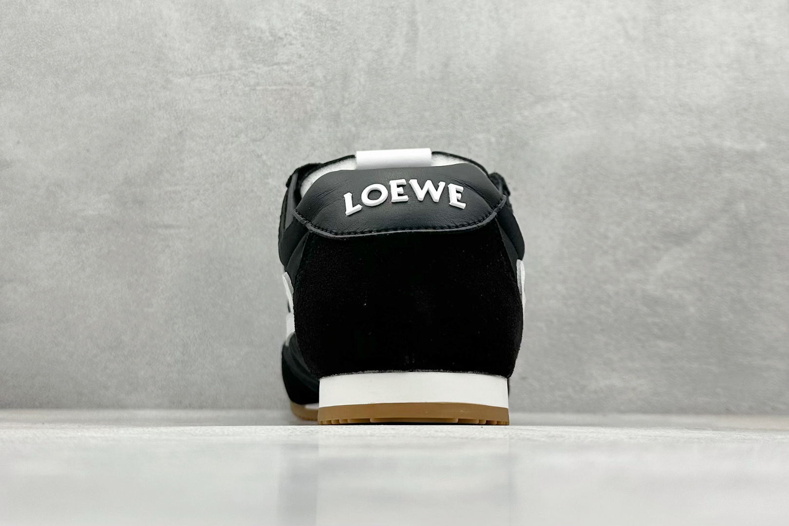 PK版罗意威LOEWE 2025 | Ballet Runner2.0 新款芭蕾舞鞋 PK版罗意威LOEWE 2025 | Ballet Runner2.0 新款芭蕾舞鞋