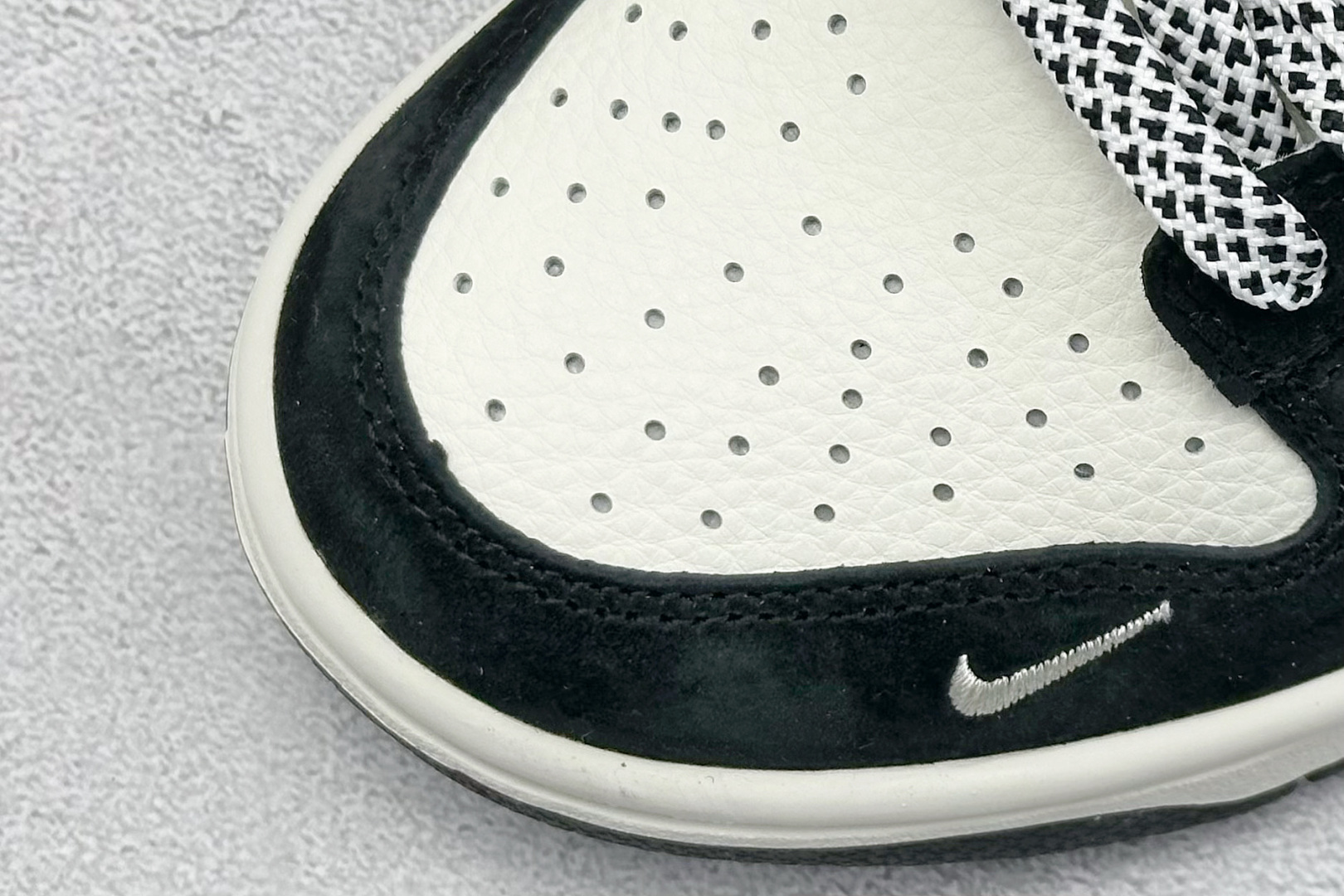 XC版Nk SB Dunk Low 斯图西联名 斑马黑白勾 周年高端定制 低帮休闲板鞋 DJ2024-060 XC版Nk SB Dunk Low 斯图西联名 斑马黑白勾 周年高端定制 低帮休闲板鞋 DJ2024-060