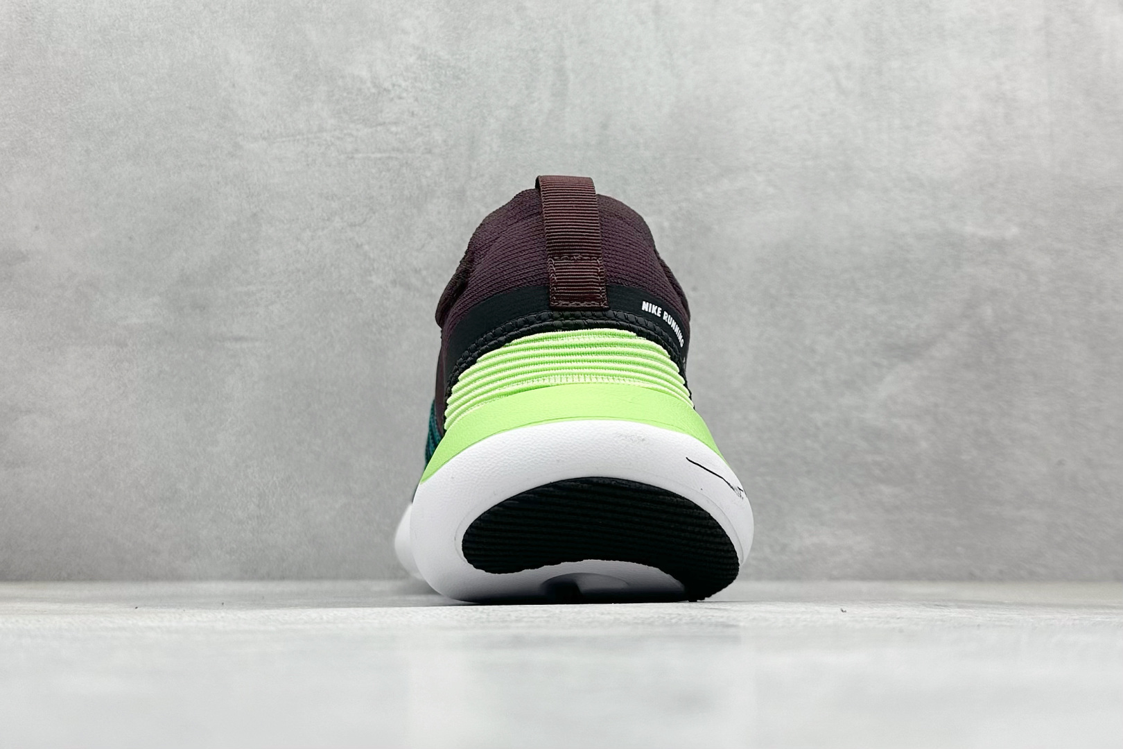 CH版Nike Free RN 4.0 Next Nature 环保材料赤足轻盈慢跑宝藏鞋 FB1276-300 CH版Nike Free RN 4.0 Next Nature 环保材料赤足轻盈慢跑宝藏鞋 FB1276-300