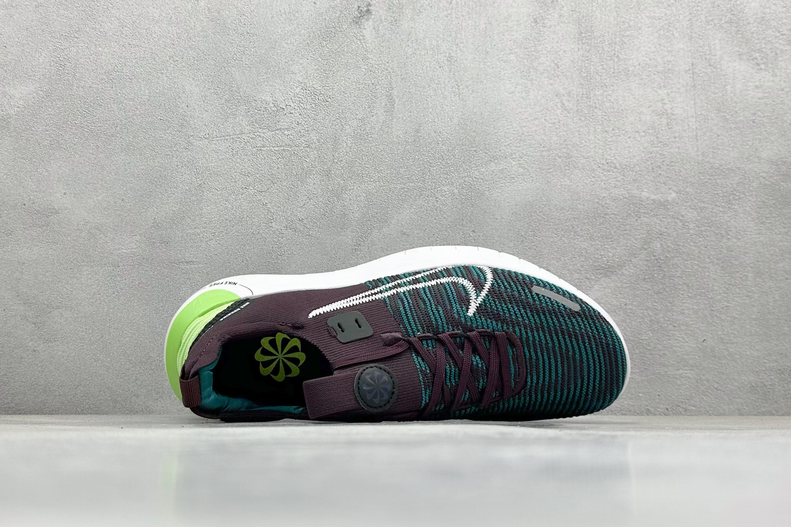 CH版Nike Free RN 4.0 Next Nature 环保材料赤足轻盈慢跑宝藏鞋 FB1276-300 CH版Nike Free RN 4.0 Next Nature 环保材料赤足轻盈慢跑宝藏鞋 FB1276-300