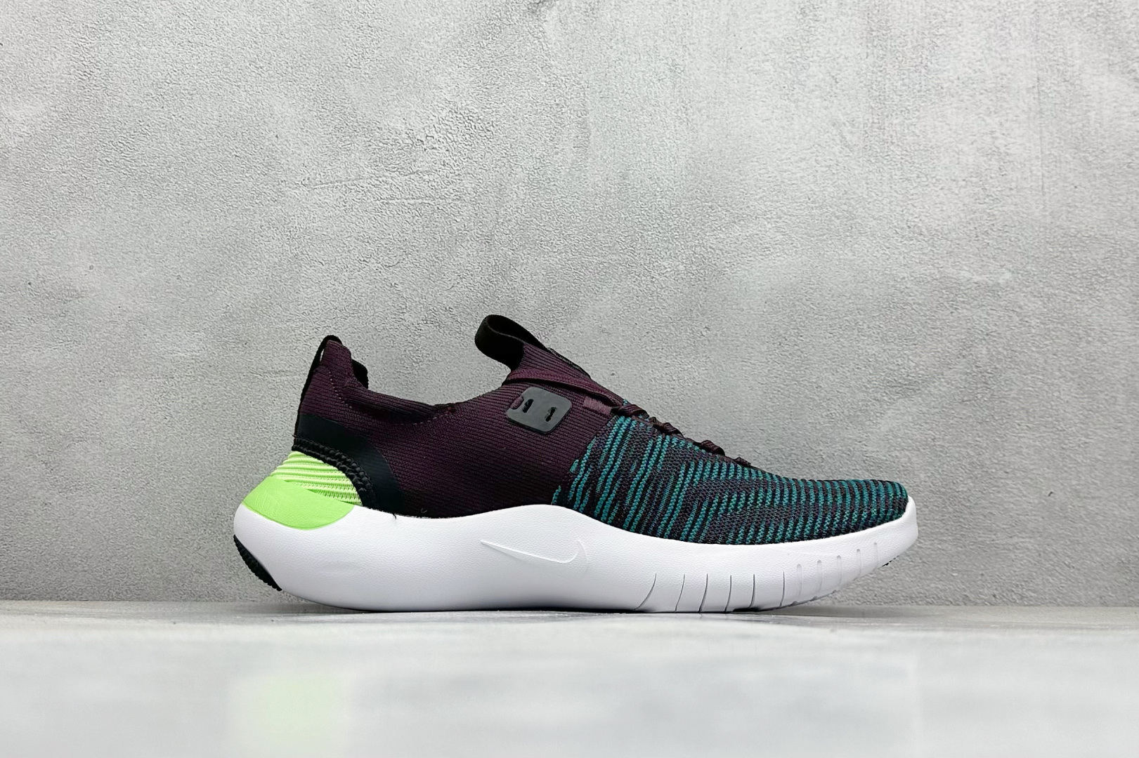 CH版Nike Free RN 4.0 Next Nature 环保材料赤足轻盈慢跑宝藏鞋 FB1276-300 CH版Nike Free RN 4.0 Next Nature 环保材料赤足轻盈慢跑宝藏鞋 FB1276-300