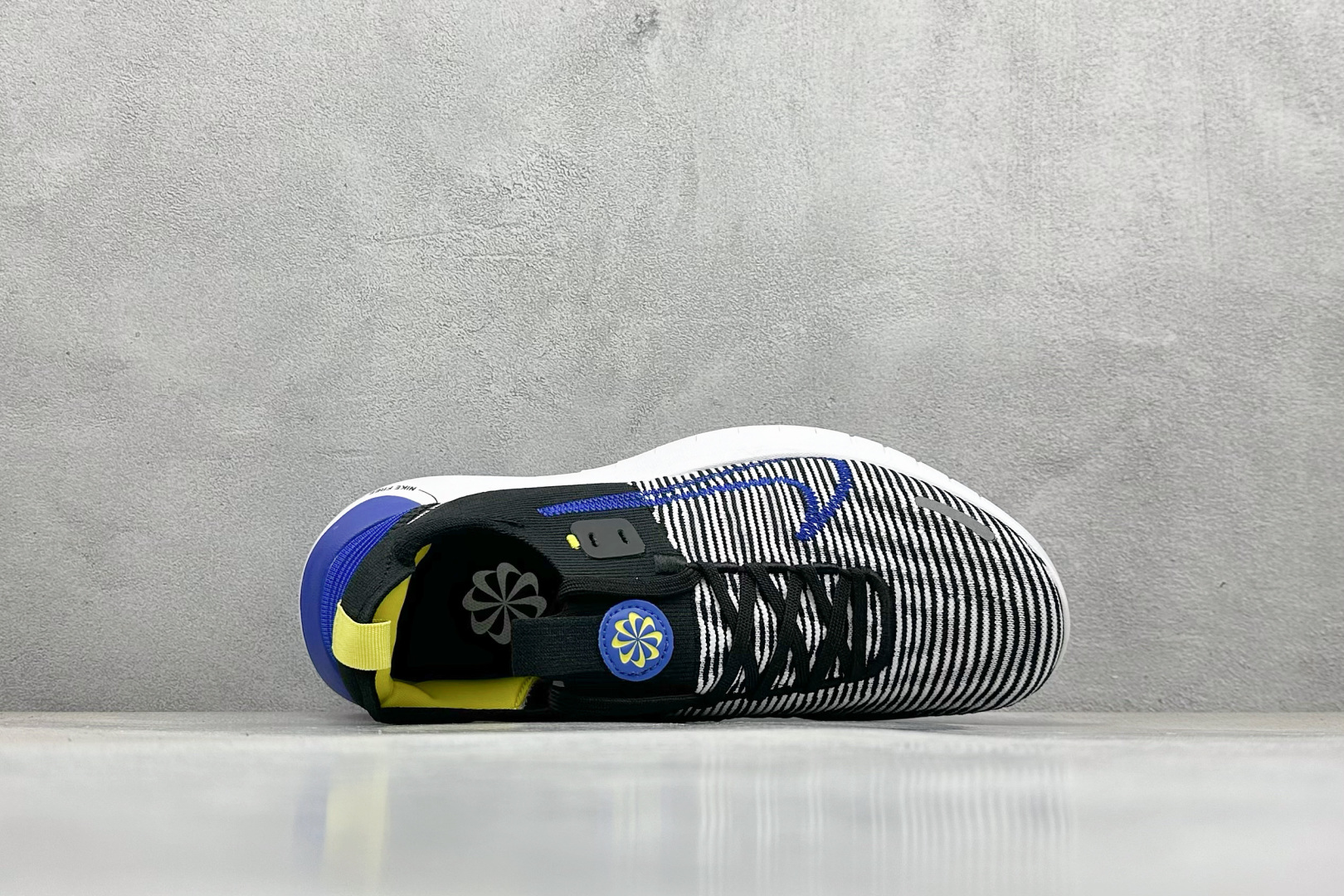 CH版Nike Free RN 4.0 Next Nature 环保材料赤足轻盈慢跑宝藏鞋 FB1276-700 CH版Nike Free RN 4.0 Next Nature 环保材料赤足轻盈慢跑宝藏鞋 FB1276-700