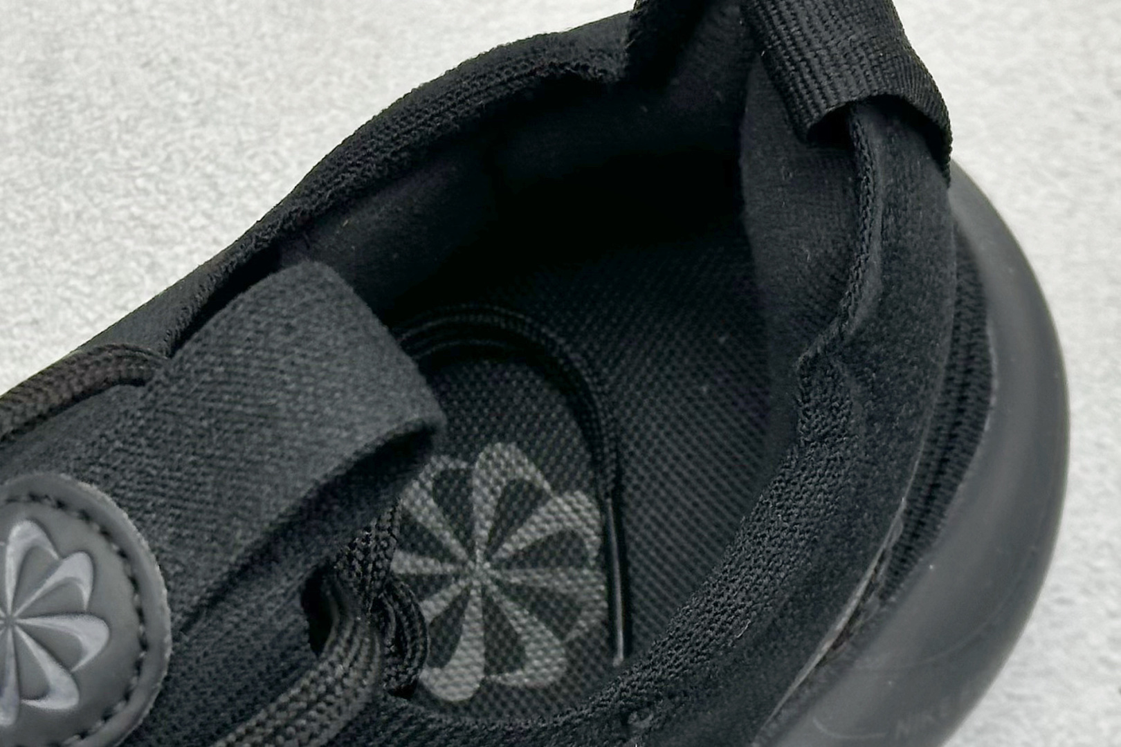 CH版Nike Free RN 4.0 Next Nature 环保材料赤足轻盈慢跑宝藏鞋 FB1276-001 CH版Nike Free RN 4.0 Next Nature 环保材料赤足轻盈慢跑宝藏鞋 FB1276-001