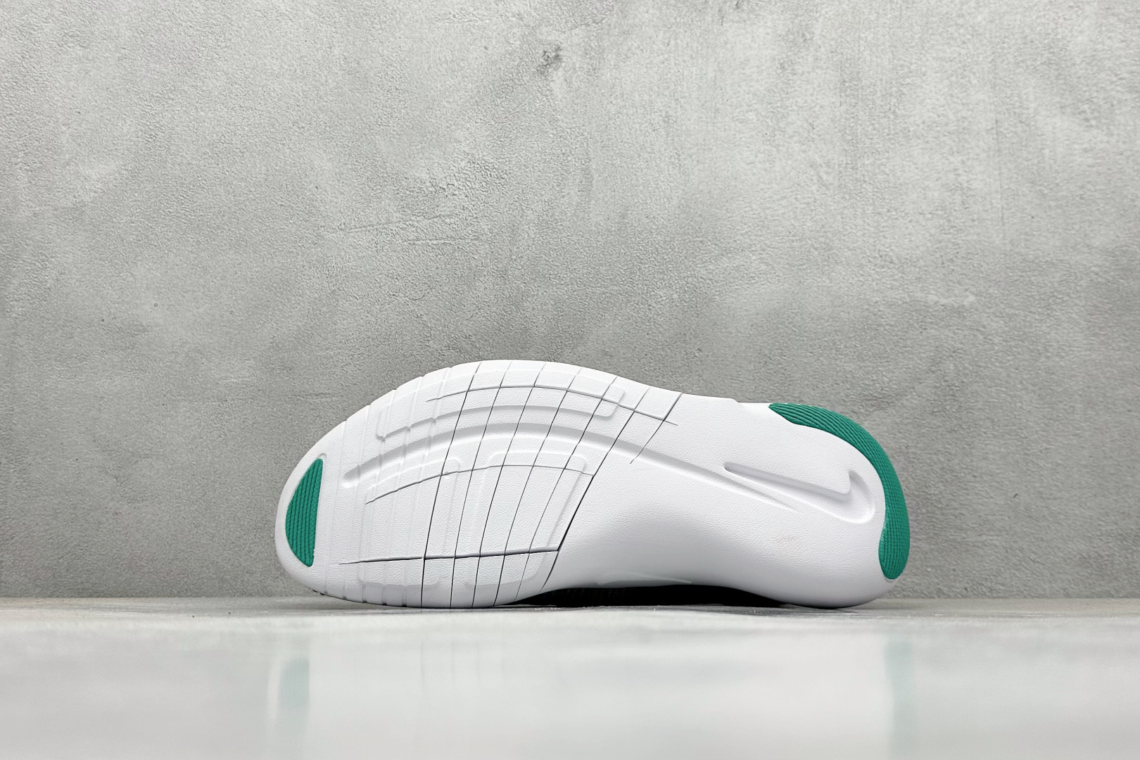 Nike Free RN 4.0 Next Nature 环保材料赤足轻盈慢跑宝藏鞋 DX6482-001 Nike Free RN 4.0 Next Nature 环保材料赤足轻盈慢跑宝藏鞋 DX6482-001