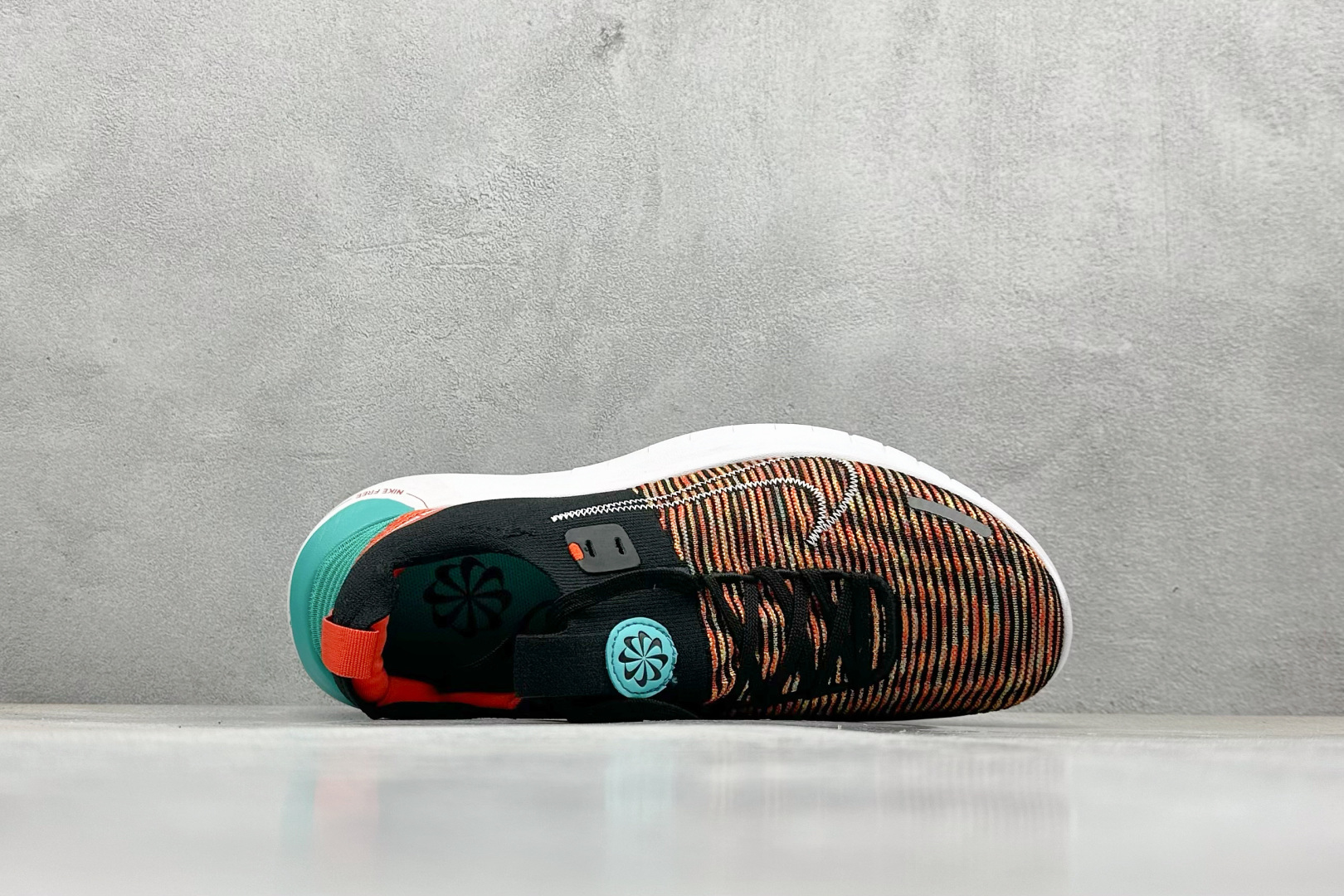 Nike Free RN 4.0 Next Nature 环保材料赤足轻盈慢跑宝藏鞋 DX6482-001 Nike Free RN 4.0 Next Nature 环保材料赤足轻盈慢跑宝藏鞋 DX6482-001