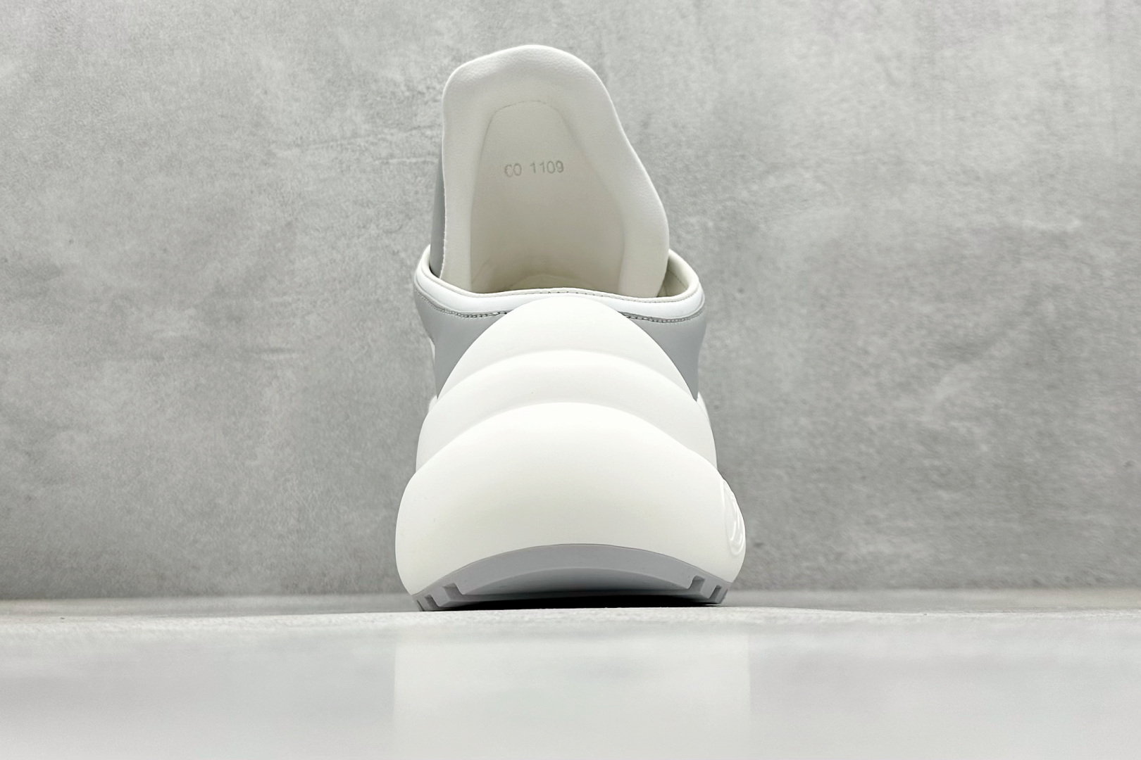 高奢品牌-路易威登Louis Vuitton Archlight Sneakers LV真皮拼色减震网面运动弓型舞蹈复古老爹运动鞋