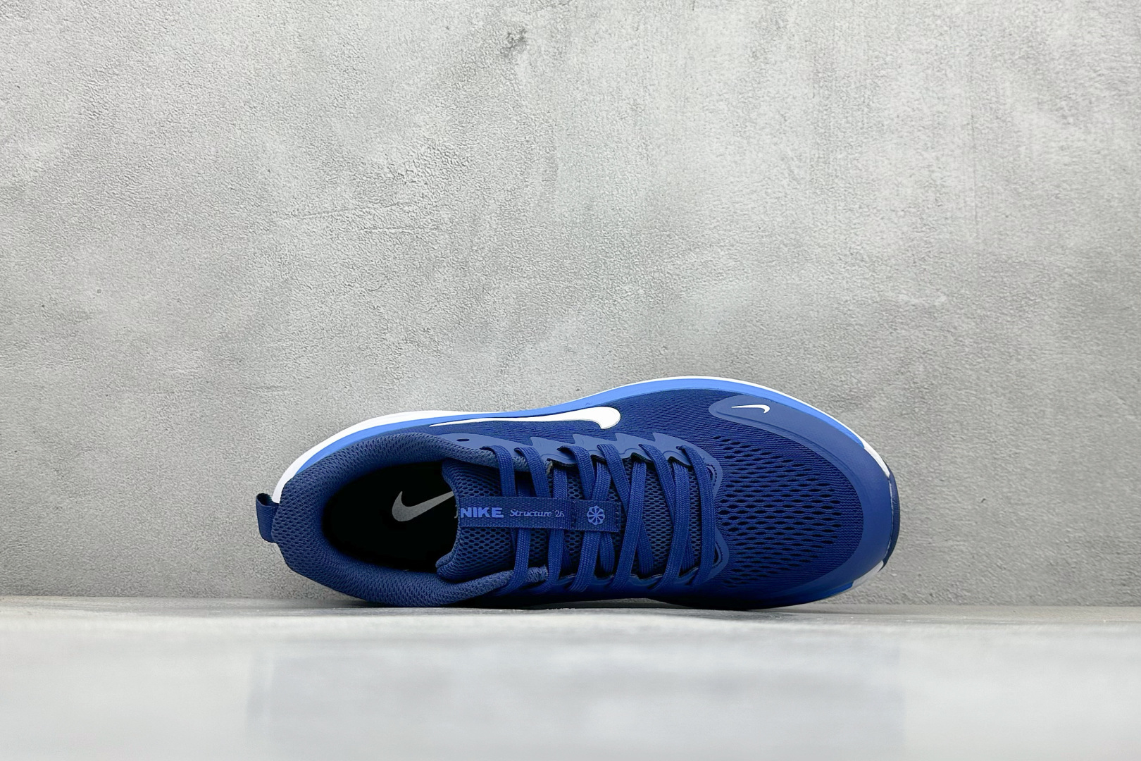 Nike Air Zoom Structure 26代 网面透气跑鞋 DX5810-005 Nike Air Zoom Structure 26代 网面透气跑鞋 DX5810-005