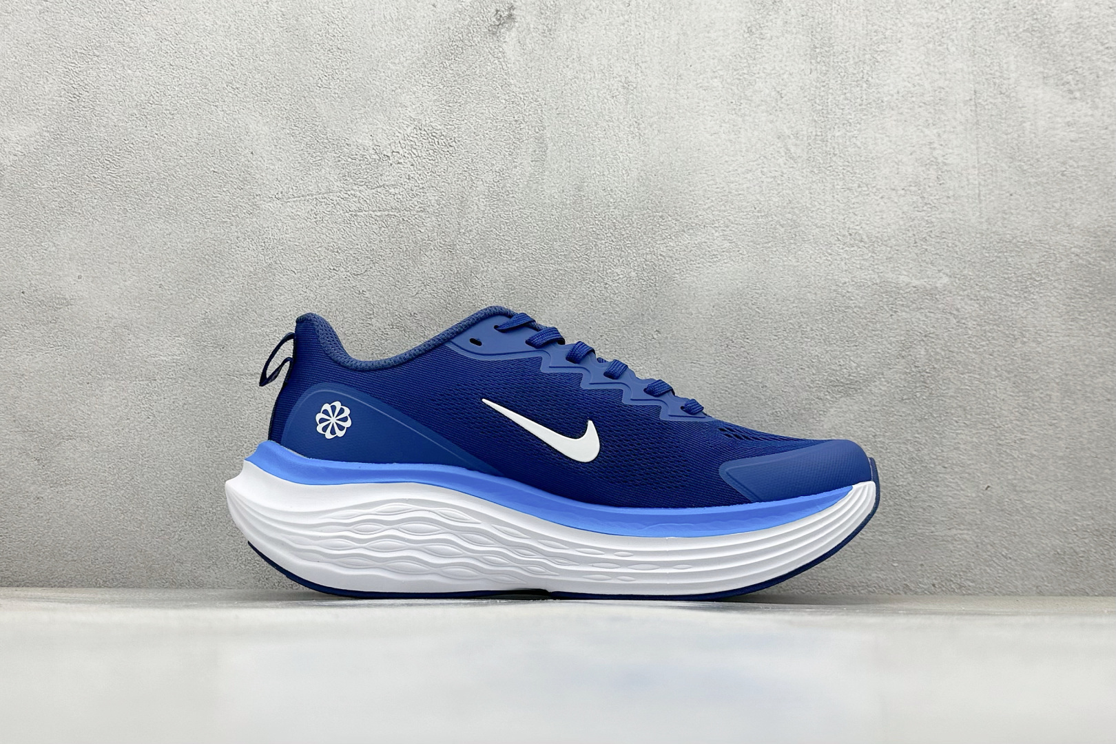 Nike Air Zoom Structure 26代 网面透气跑鞋 DX5810-005 Nike Air Zoom Structure 26代 网面透气跑鞋 DX5810-005