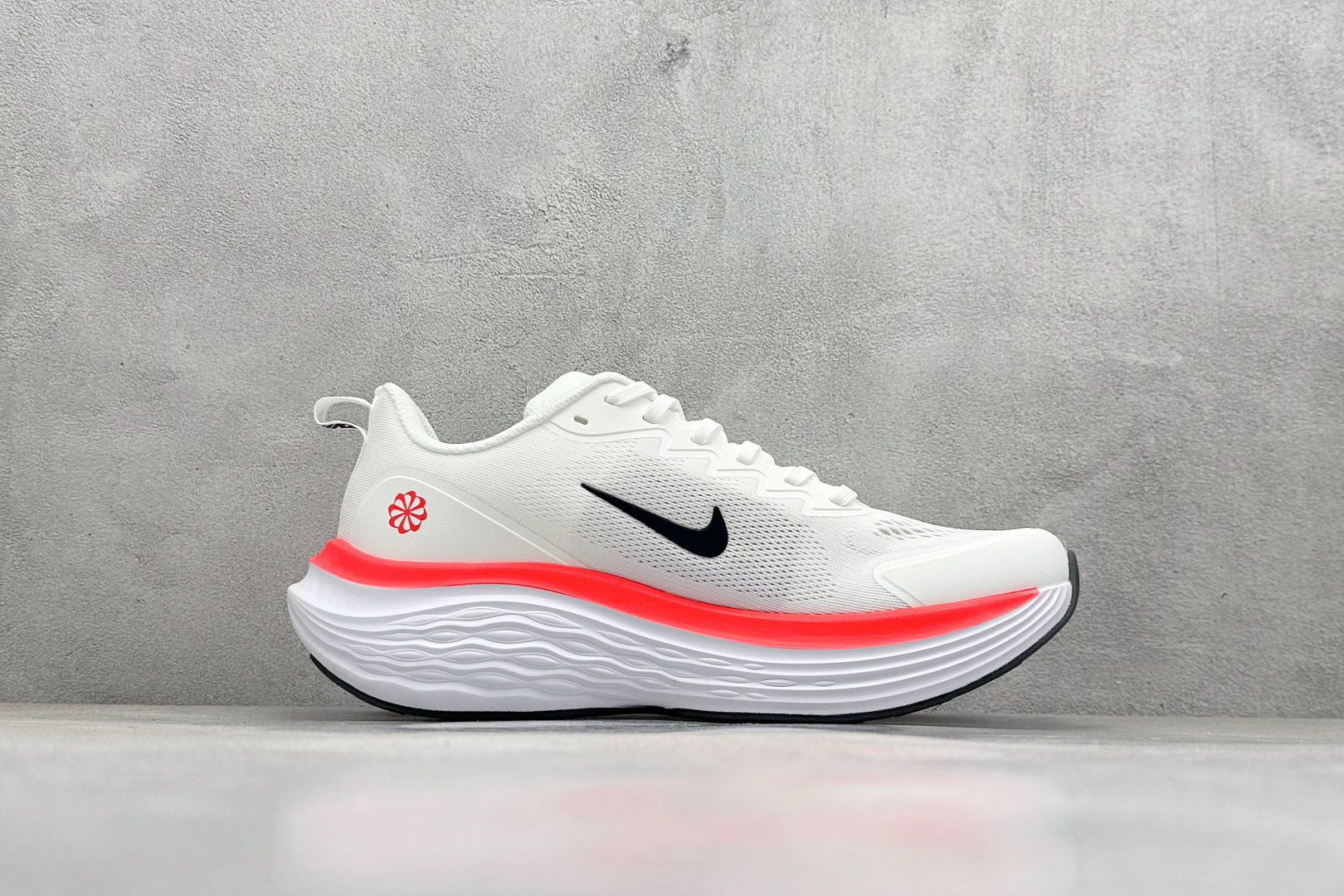 Nike Air Zoom Structure 26代 网面透气跑鞋 DX5810-008