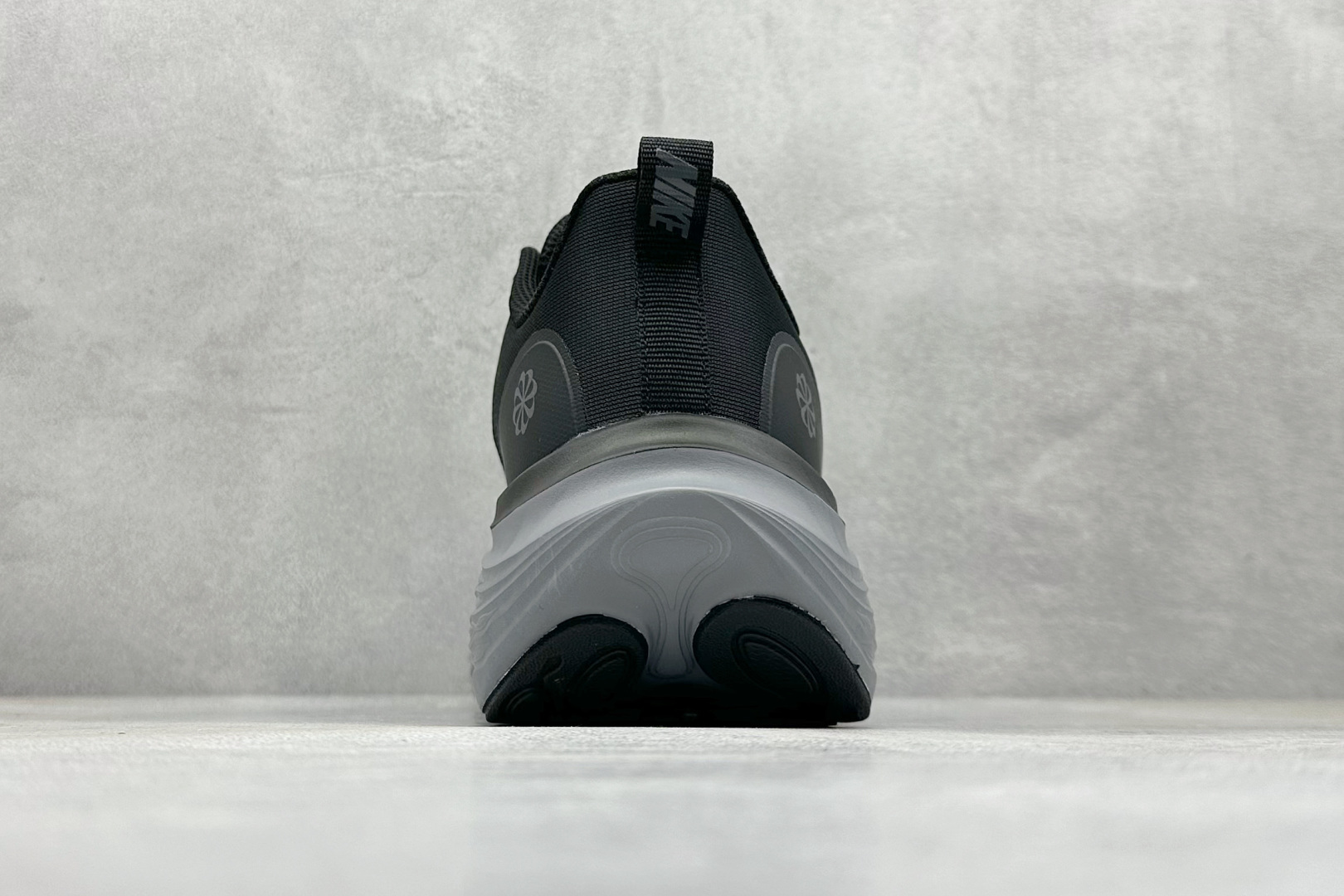 Nike Air Zoom Structure 26代 网面透气跑鞋 DX5810-002-莆田鞋,莆田鞋货源,高仿鞋,高仿鞋货源,安福档口,莆田高仿鞋,莆田鞋批发,高仿鞋批发,莆田高仿运动鞋,高仿运动鞋,莆田运动鞋 Nike Air Zoom Structure 26代 网面透气跑鞋 DX5810-002