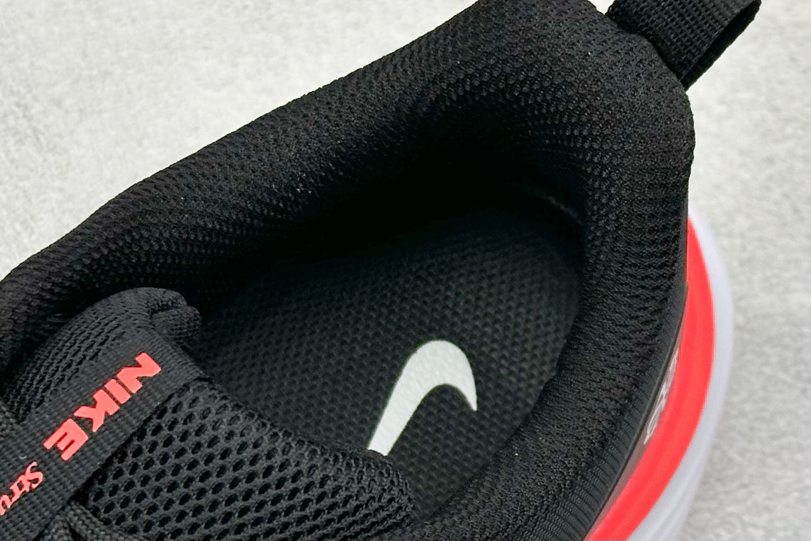 Nike Air Zoom Structure 26代 网面透气跑鞋 DX5810-003-莆田鞋,莆田鞋货源,高仿鞋,高仿鞋货源,安福档口,莆田高仿鞋,莆田鞋批发,高仿鞋批发,莆田高仿运动鞋,高仿运动鞋,莆田运动鞋 Nike Air Zoom Structure 26代 网面透气跑鞋 DX5810-003