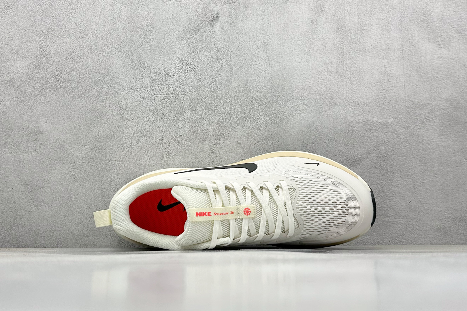 Nike Air Zoom Structure 26代 网面透气跑鞋 DX5810-006