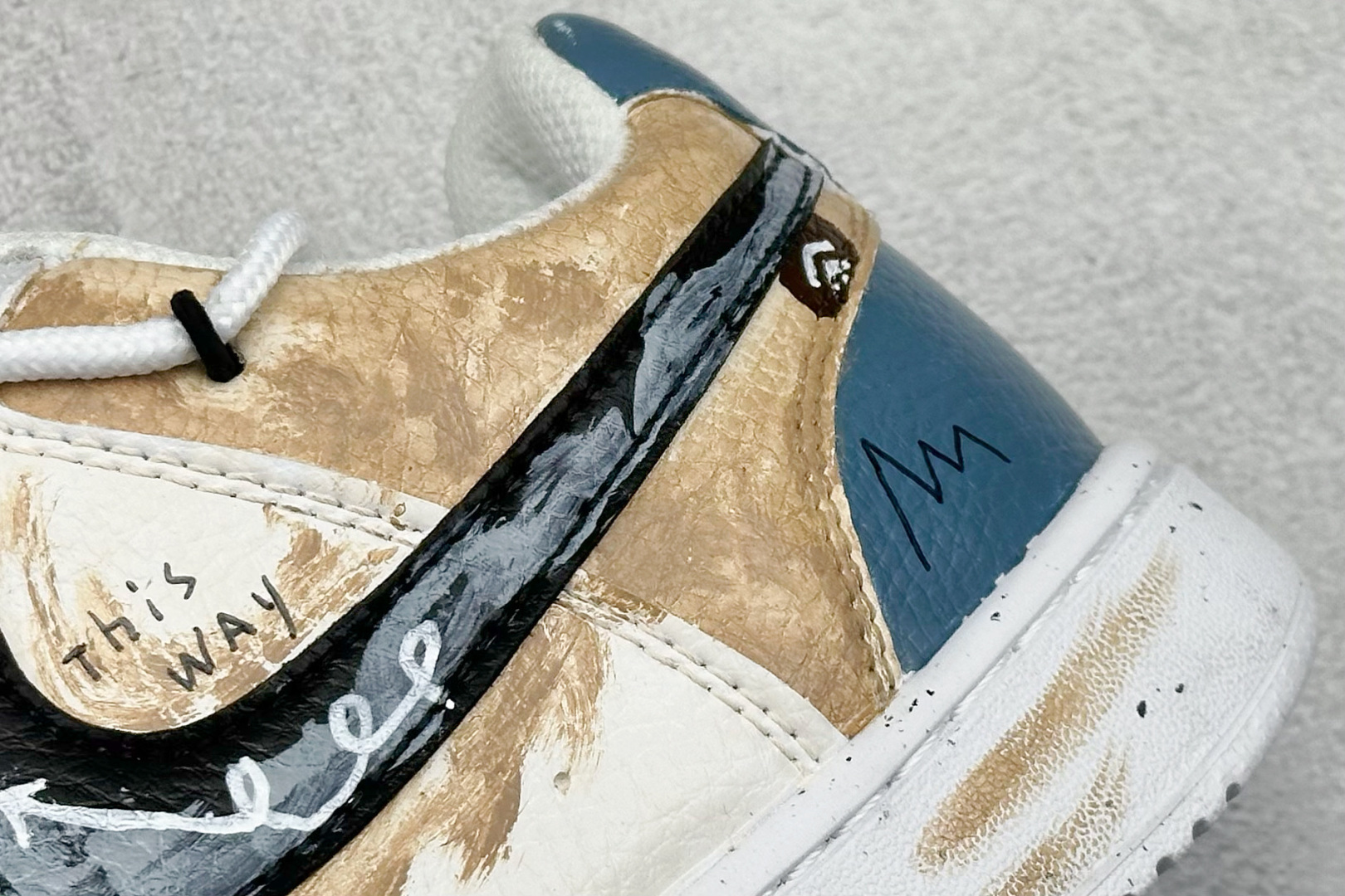 Nike Court Vision Low 定制涂鸦绑带 校园风低帮复古篮球板鞋男女运动鞋 DH3158-106-莆田鞋,莆田鞋货源,高仿鞋,高仿鞋货源,安福档口,莆田高仿鞋,莆田鞋批发,高仿鞋批发,莆田高仿运动鞋,高仿运动鞋,莆田运动鞋 Nike Court Vision Low 定制涂鸦绑带 校园风低帮复古篮球板鞋男女运动鞋 DH3158-106