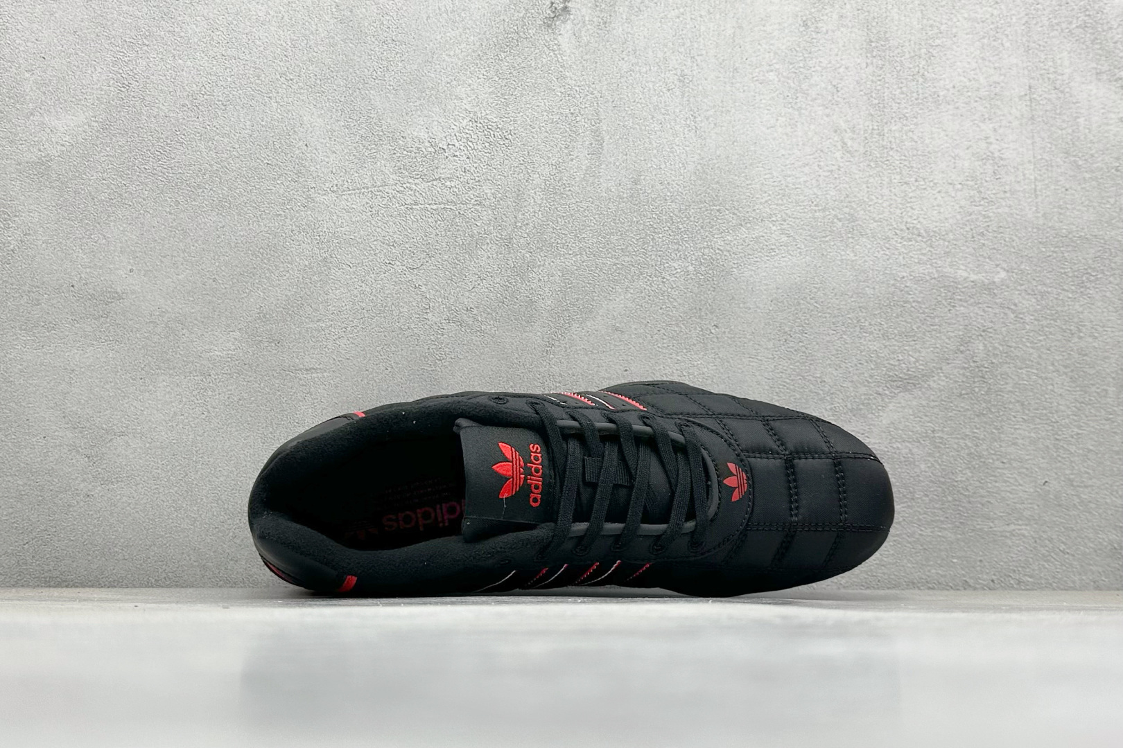 AD BAD BUBBY CAMPUS 潮流运动防滑耐磨 阿迪达斯低帮休闲跑步鞋 JP0286