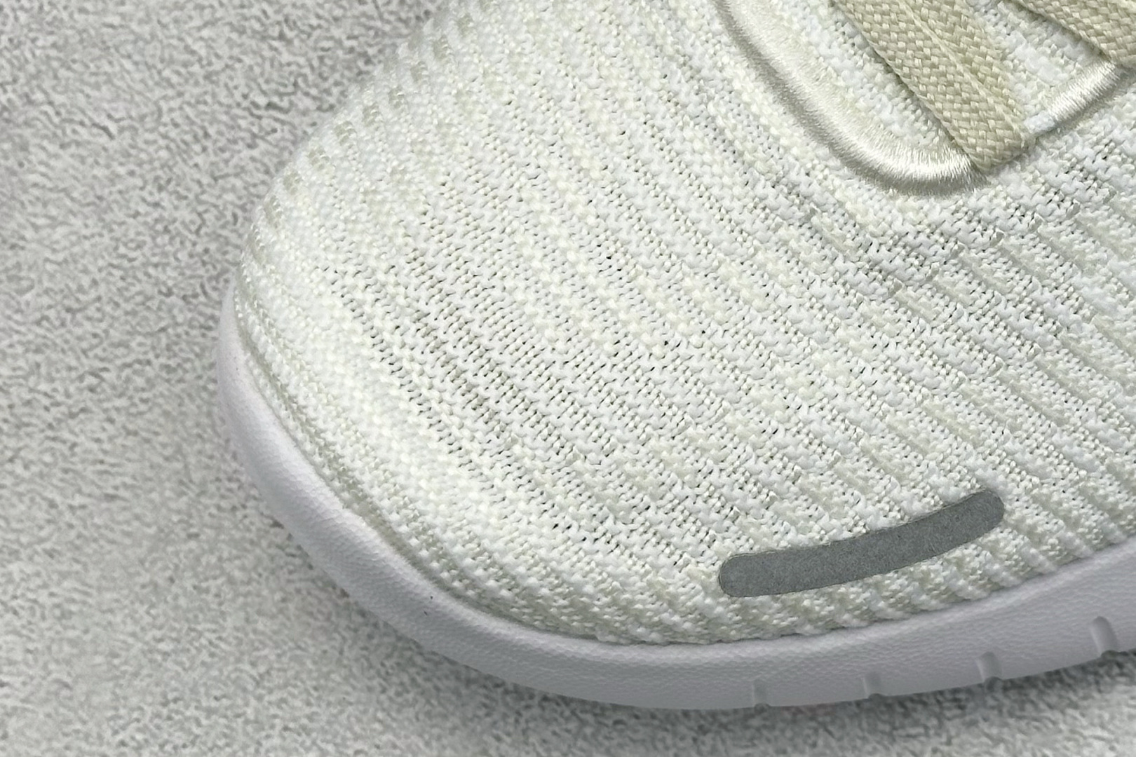 CH版Nike Free RN 4.0 Next Nature 环保材料赤足轻盈慢跑宝藏鞋 FB1276-100-莆田鞋,莆田鞋货源,高仿鞋,高仿鞋货源,安福档口,莆田高仿鞋,莆田鞋批发,高仿鞋批发,莆田高仿运动鞋,高仿运动鞋,莆田运动鞋 CH版Nike Free RN 4.0 Next Nature 环保材料赤足轻盈慢跑宝藏鞋 FB1276-100