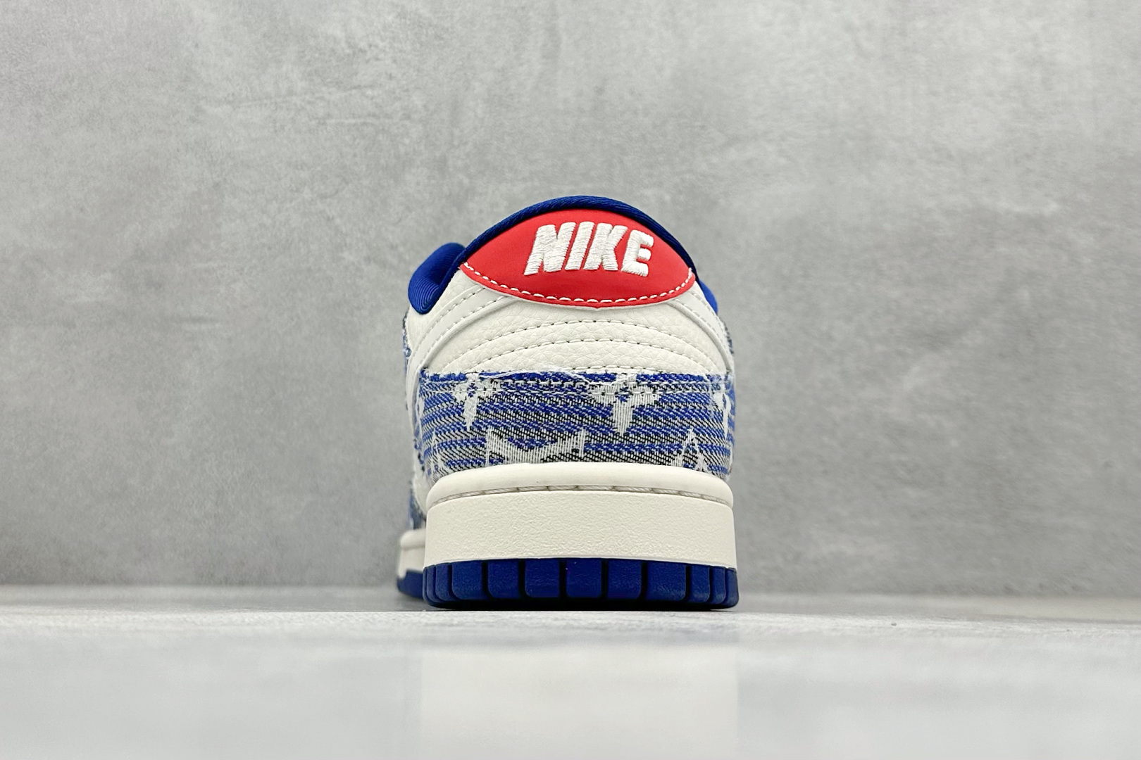 XC版Nike SB Dunk Low 联名 LV牛仔印花 周年高端定制 低帮休闲板鞋 FC1688-234-莆田鞋,莆田鞋货源,高仿鞋,高仿鞋货源,安福档口,莆田高仿鞋,莆田鞋批发,高仿鞋批发,莆田高仿运动鞋,高仿运动鞋,莆田运动鞋 XC版Nike SB Dunk Low 联名 LV牛仔印花 周年高端定制 低帮休闲板鞋 FC1688-234