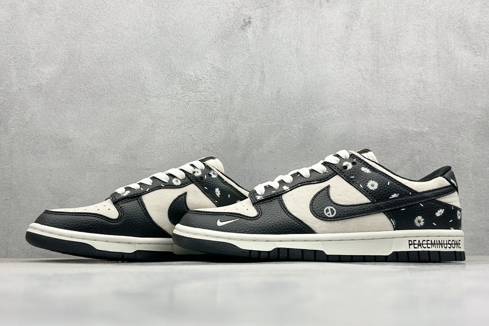 XC版Nike SB Dunk Low x Peaceminusone 黑灰小钩 DJ2024-069-莆田鞋,莆田鞋货源,高仿鞋,高仿鞋货源,安福档口,莆田高仿鞋,莆田鞋批发,高仿鞋批发,莆田高仿运动鞋,高仿运动鞋,莆田运动鞋 XC版Nike SB Dunk Low x Peaceminusone 黑灰小钩 DJ2024-069